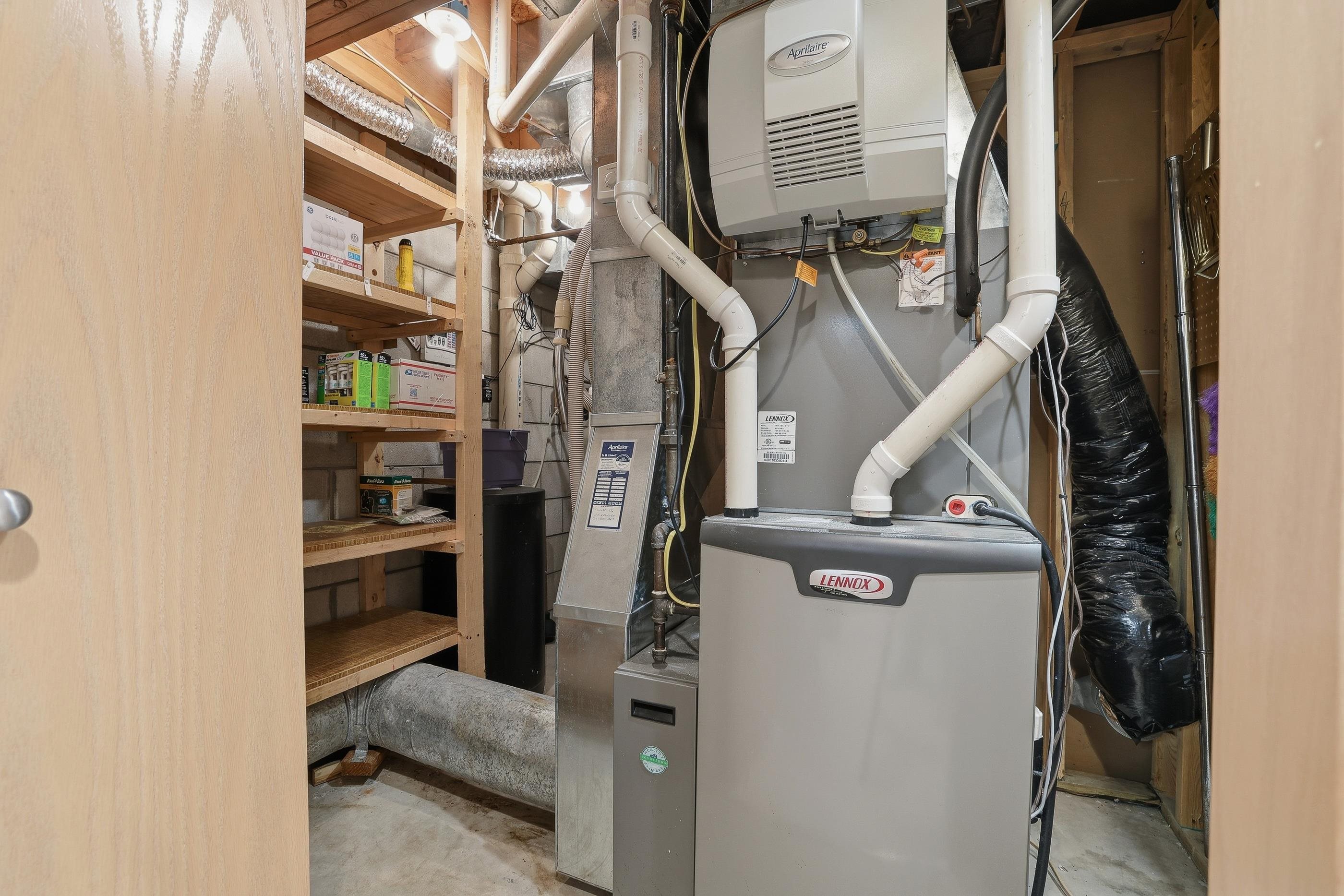 3701 LORRAINE STREET, Stevens Point, Wisconsin 54481, 3 Bedrooms Bedrooms, ,3 BathroomsBathrooms,Residential,For Sale,3701 LORRAINE STREET,22601366