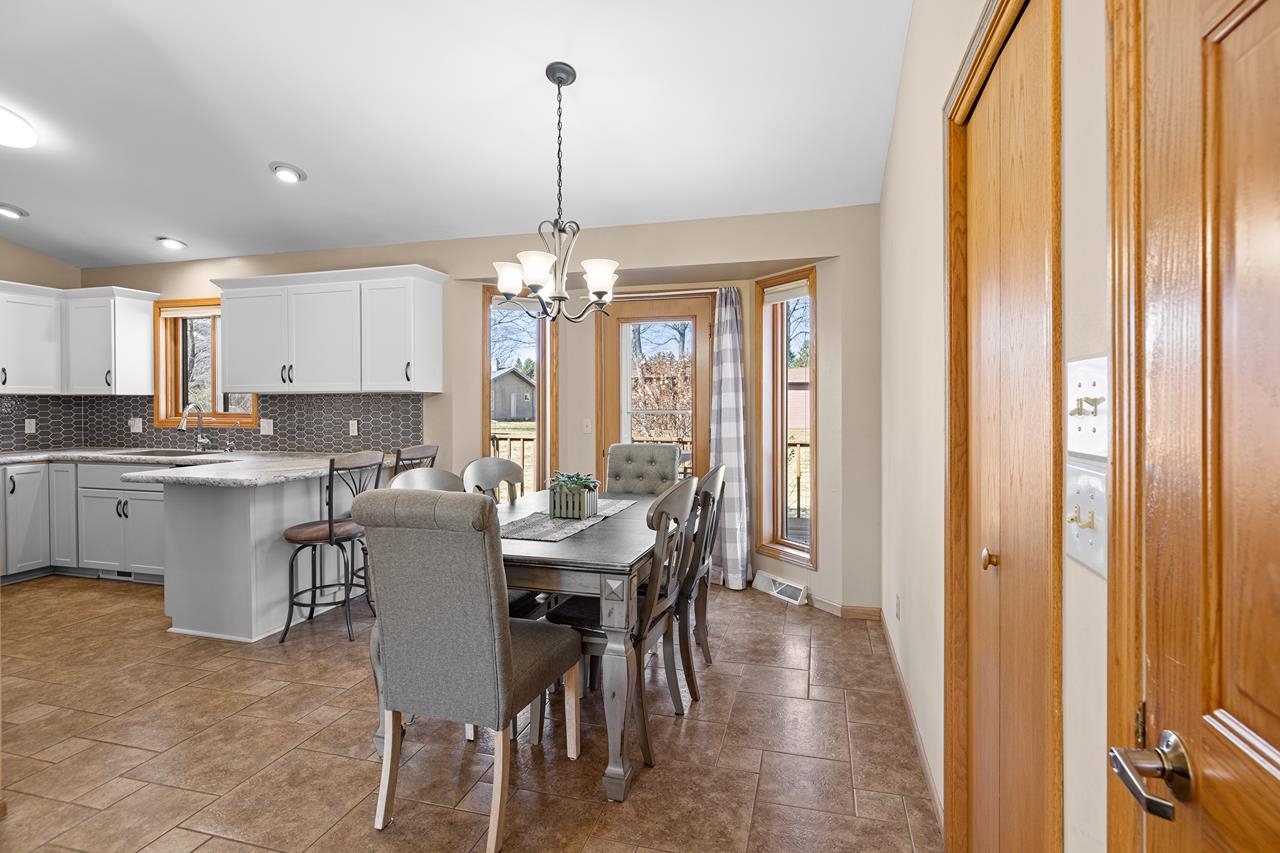 227946 LANNER AVENUE, Wausau, Wisconsin 54401, 3 Bedrooms Bedrooms, ,2 BathroomsBathrooms,Residential,For Sale,227946 LANNER AVENUE,22601367