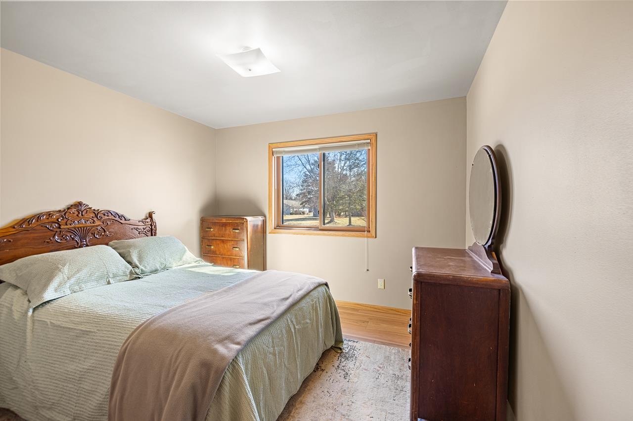 227946 LANNER AVENUE, Wausau, Wisconsin 54401, 3 Bedrooms Bedrooms, ,2 BathroomsBathrooms,Residential,For Sale,227946 LANNER AVENUE,22601367