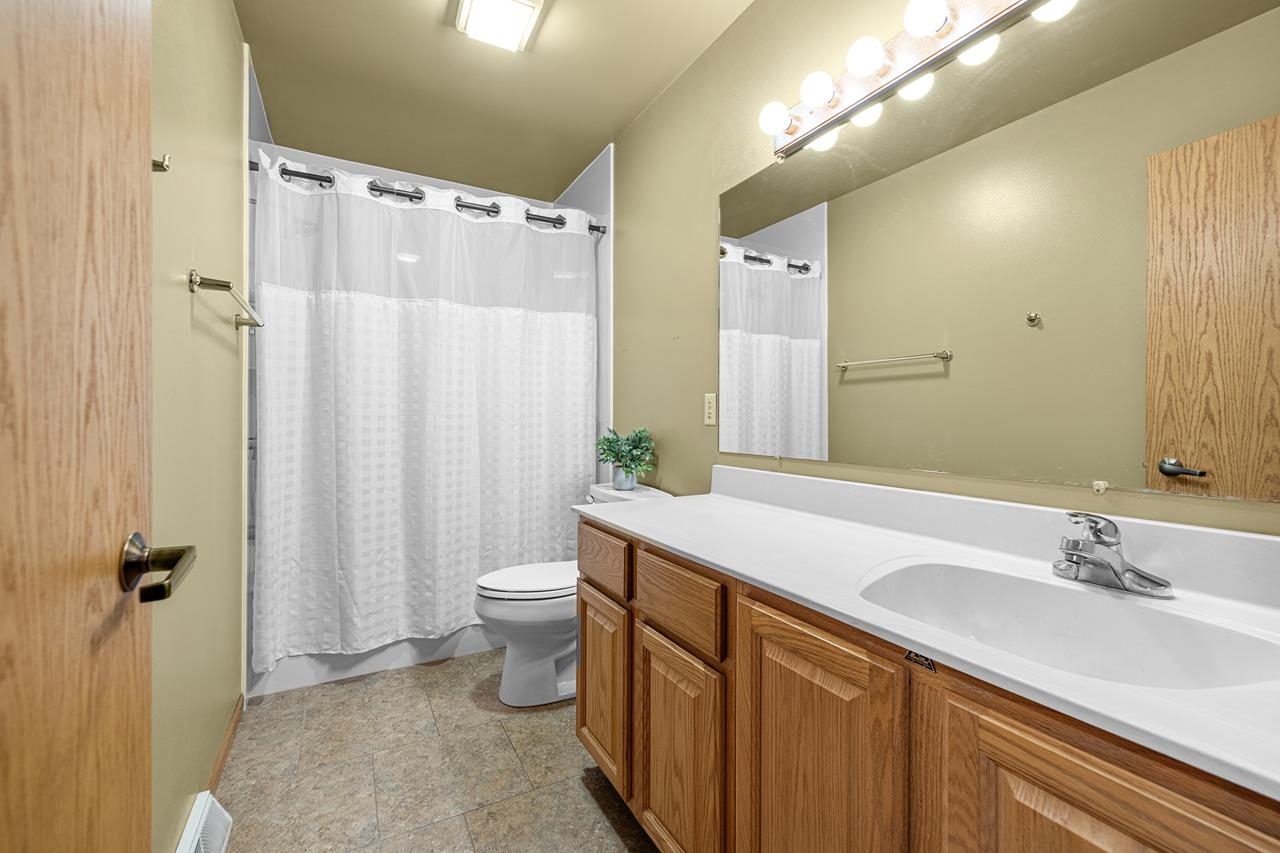 227946 LANNER AVENUE, Wausau, Wisconsin 54401, 3 Bedrooms Bedrooms, ,2 BathroomsBathrooms,Residential,For Sale,227946 LANNER AVENUE,22601367