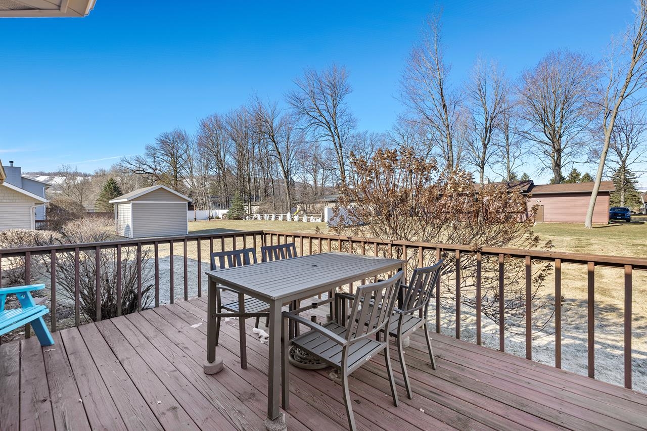 227946 LANNER AVENUE, Wausau, Wisconsin 54401, 3 Bedrooms Bedrooms, ,2 BathroomsBathrooms,Residential,For Sale,227946 LANNER AVENUE,22601367