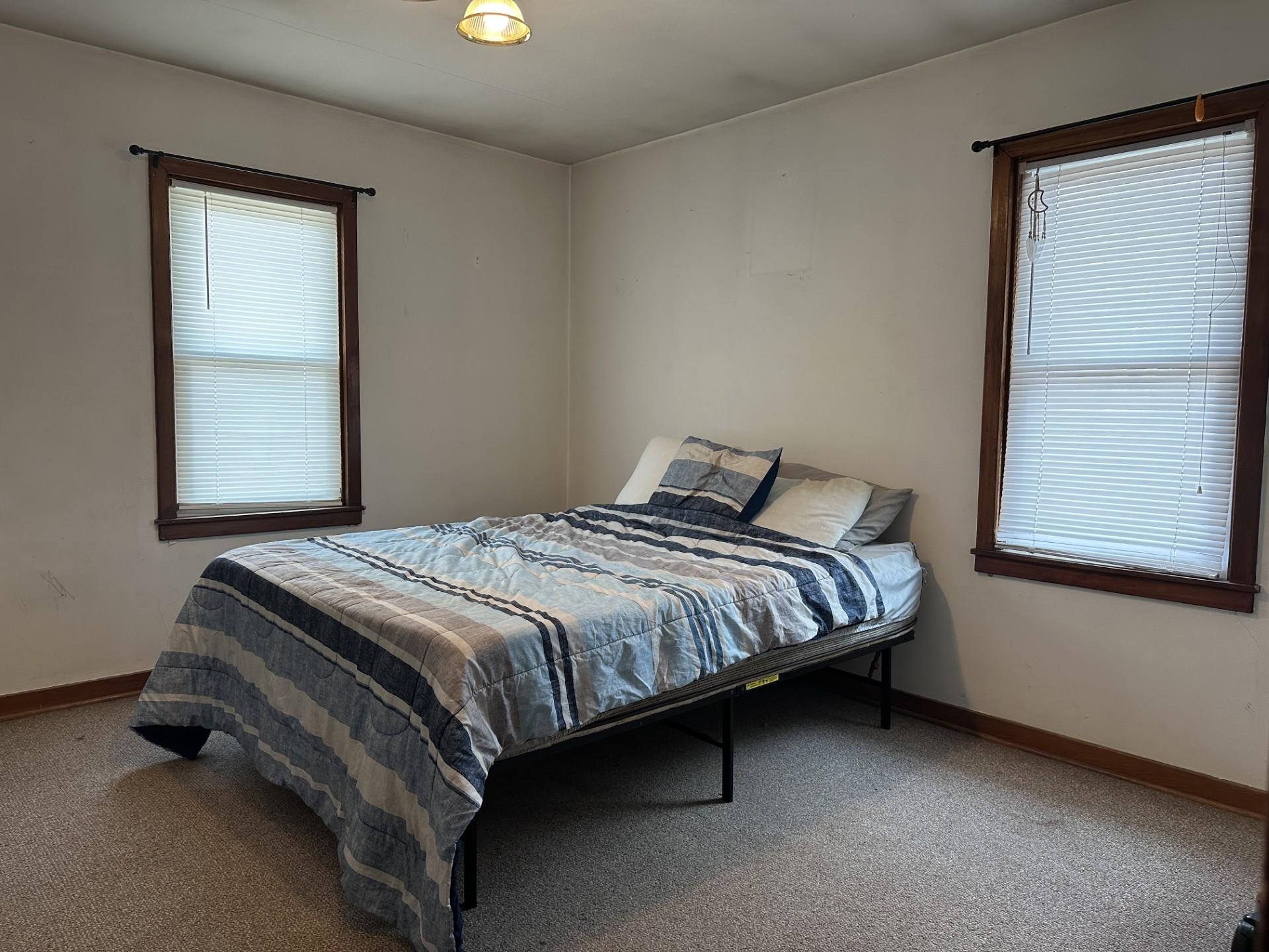 304 E 10TH STREET, Marshfield, Wisconsin 54449, 4 Bedrooms Bedrooms, ,1 BathroomBathrooms,Multi-family,For Sale,304 E 10TH STREET,22601369