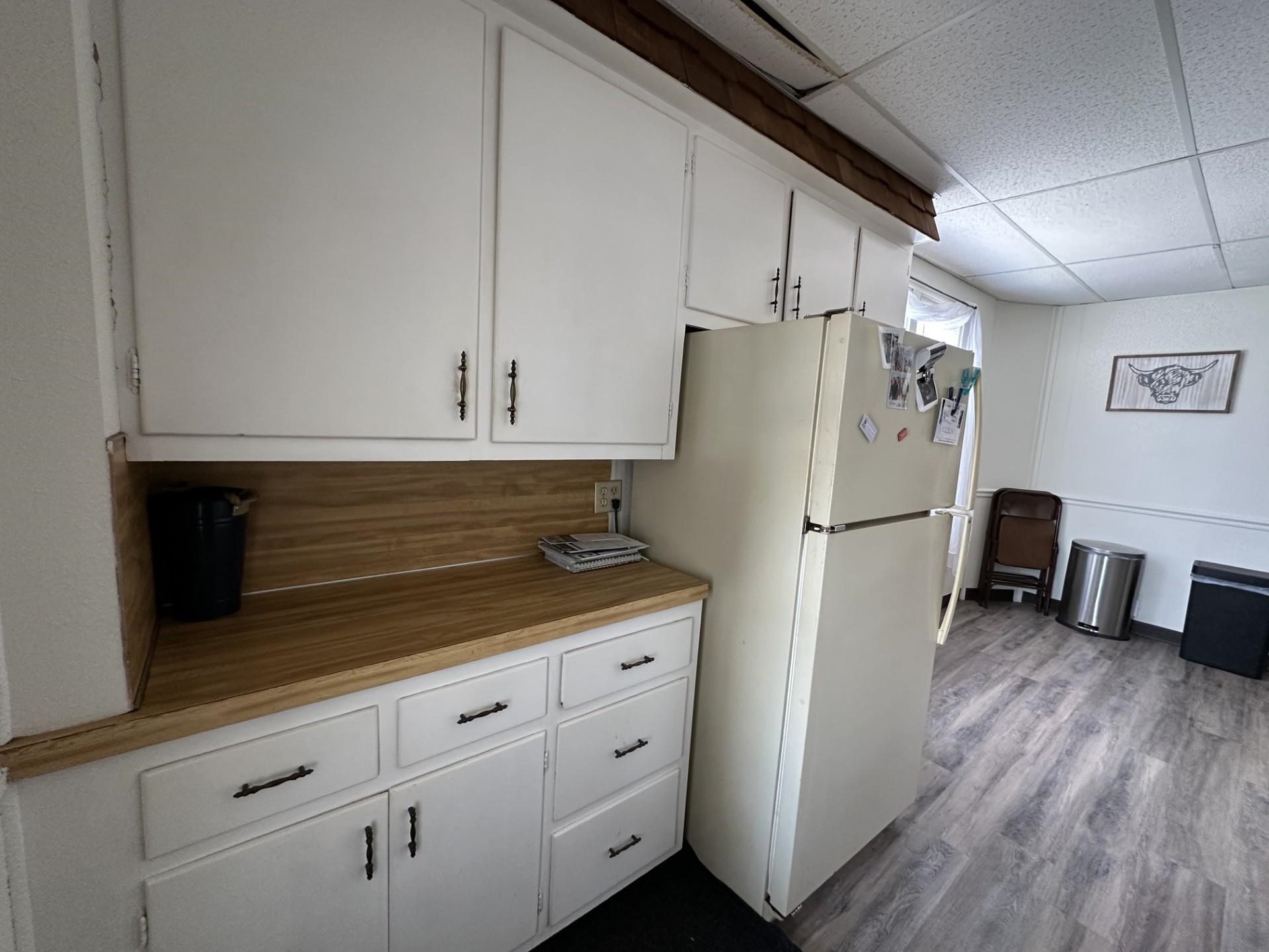 709 E 2ND STREET, Marshfield, Wisconsin 54449, 2 Bedrooms Bedrooms, 6 Rooms Rooms,1 BathroomBathrooms,Multi-family,For Sale,709 E 2ND STREET,22601370