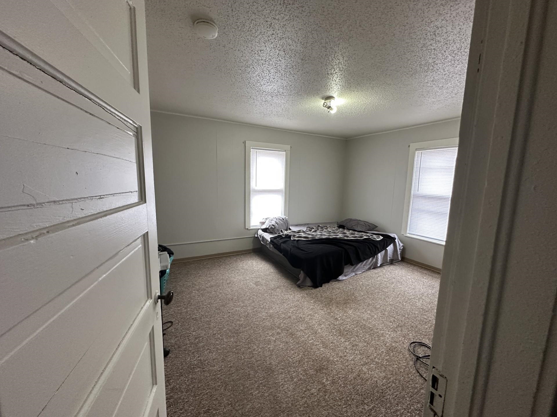 709 E 2ND STREET, Marshfield, Wisconsin 54449, 2 Bedrooms Bedrooms, 6 Rooms Rooms,1 BathroomBathrooms,Multi-family,For Sale,709 E 2ND STREET,22601370