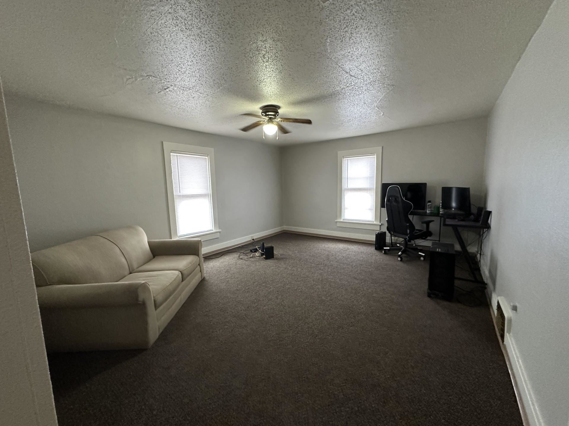 709 E 2ND STREET, Marshfield, Wisconsin 54449, 2 Bedrooms Bedrooms, 6 Rooms Rooms,1 BathroomBathrooms,Multi-family,For Sale,709 E 2ND STREET,22601370