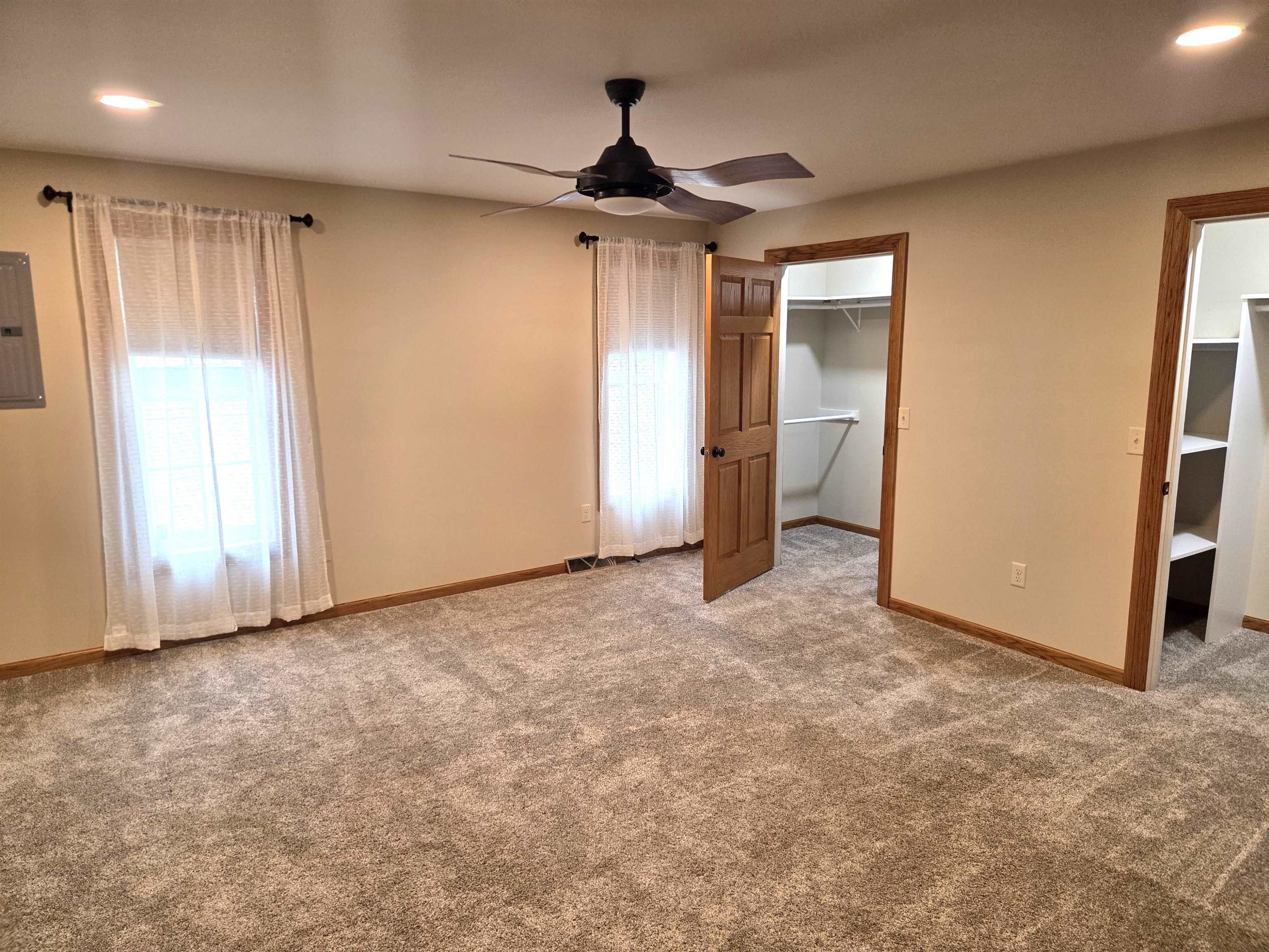 108 E CLARK STREET, Spencer, Wisconsin 54479, 3 Bedrooms Bedrooms, ,1 BathroomBathrooms,Residential,For Sale,108 E CLARK STREET,22601371