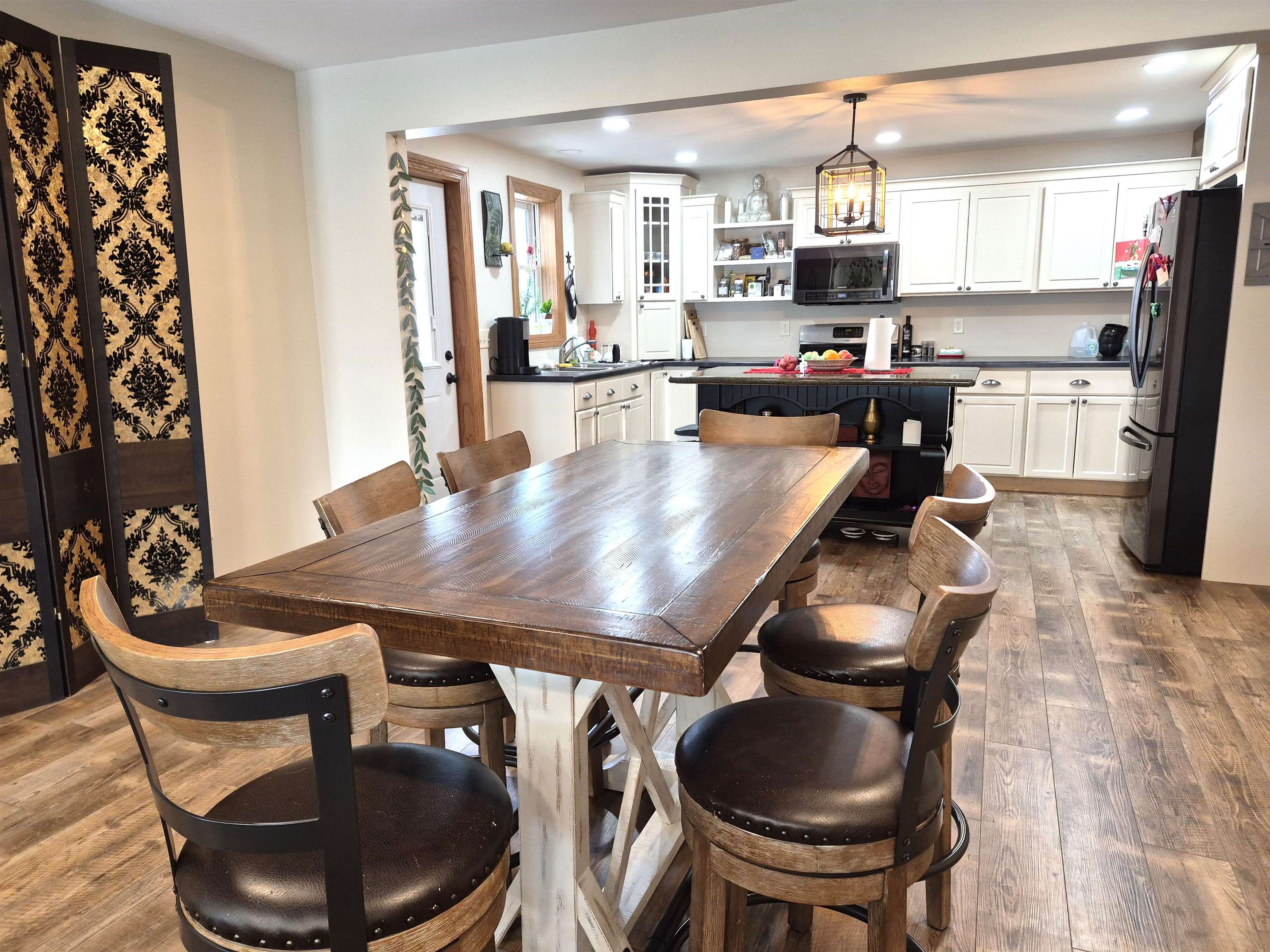 108 E CLARK STREET, Spencer, Wisconsin 54479, 3 Bedrooms Bedrooms, ,1 BathroomBathrooms,Residential,For Sale,108 E CLARK STREET,22601371