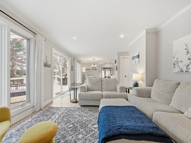 1012 W CHAPEL STREET, Marshfield, Wisconsin 54449, 4 Bedrooms Bedrooms, ,2 BathroomsBathrooms,Residential,For Sale,1012 W CHAPEL STREET,22601377