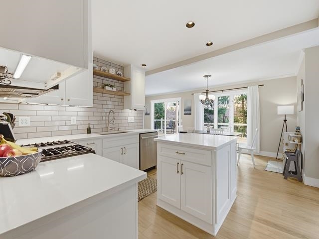 1012 W CHAPEL STREET, Marshfield, Wisconsin 54449, 4 Bedrooms Bedrooms, ,2 BathroomsBathrooms,Residential,For Sale,1012 W CHAPEL STREET,22601377