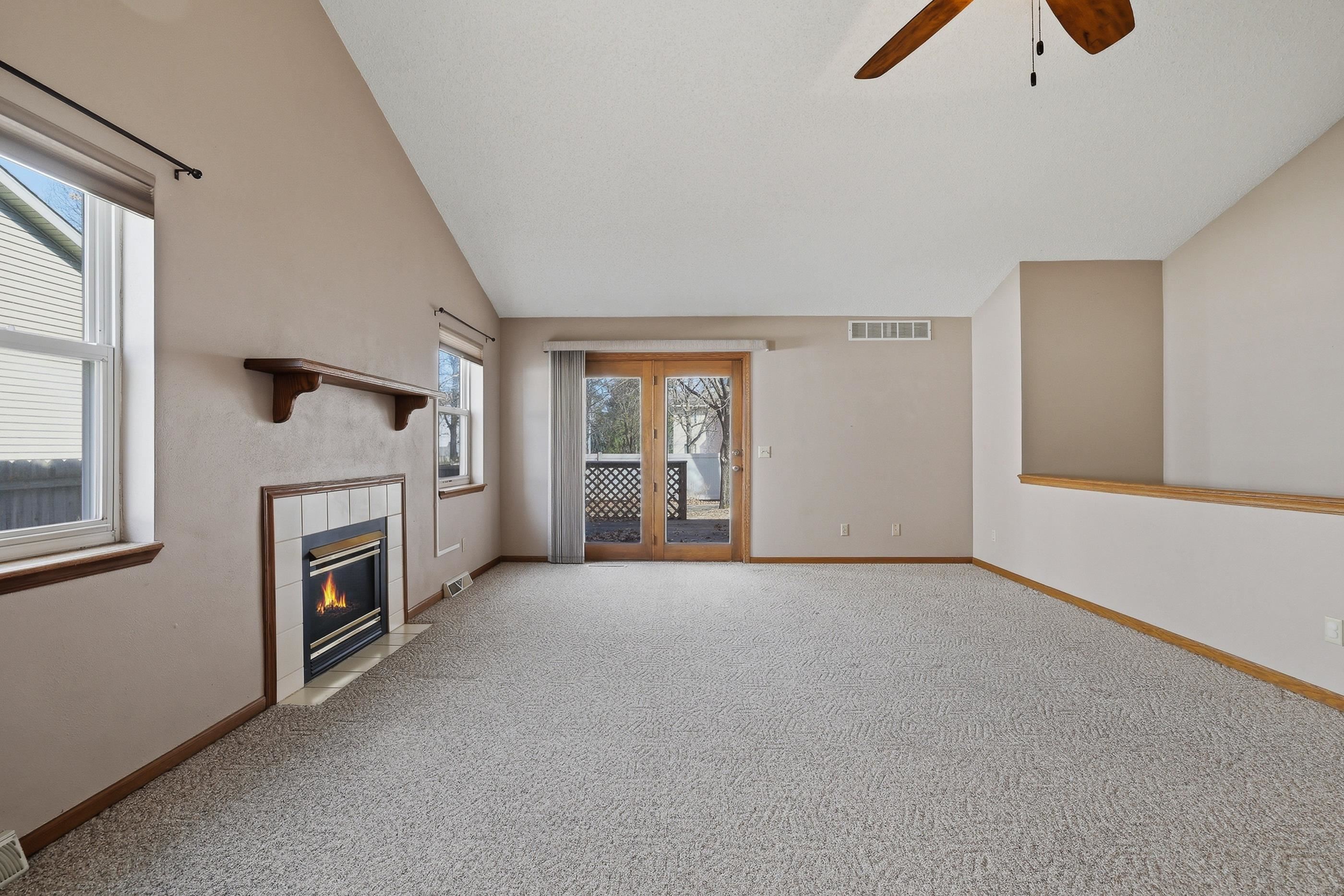 3600-3602 YVONNE DRIVE, Stevens Point, Wisconsin 54481, 3 Bedrooms Bedrooms, ,2 BathroomsBathrooms,Multi-family,For Sale,3600-3602 YVONNE DRIVE,22601378