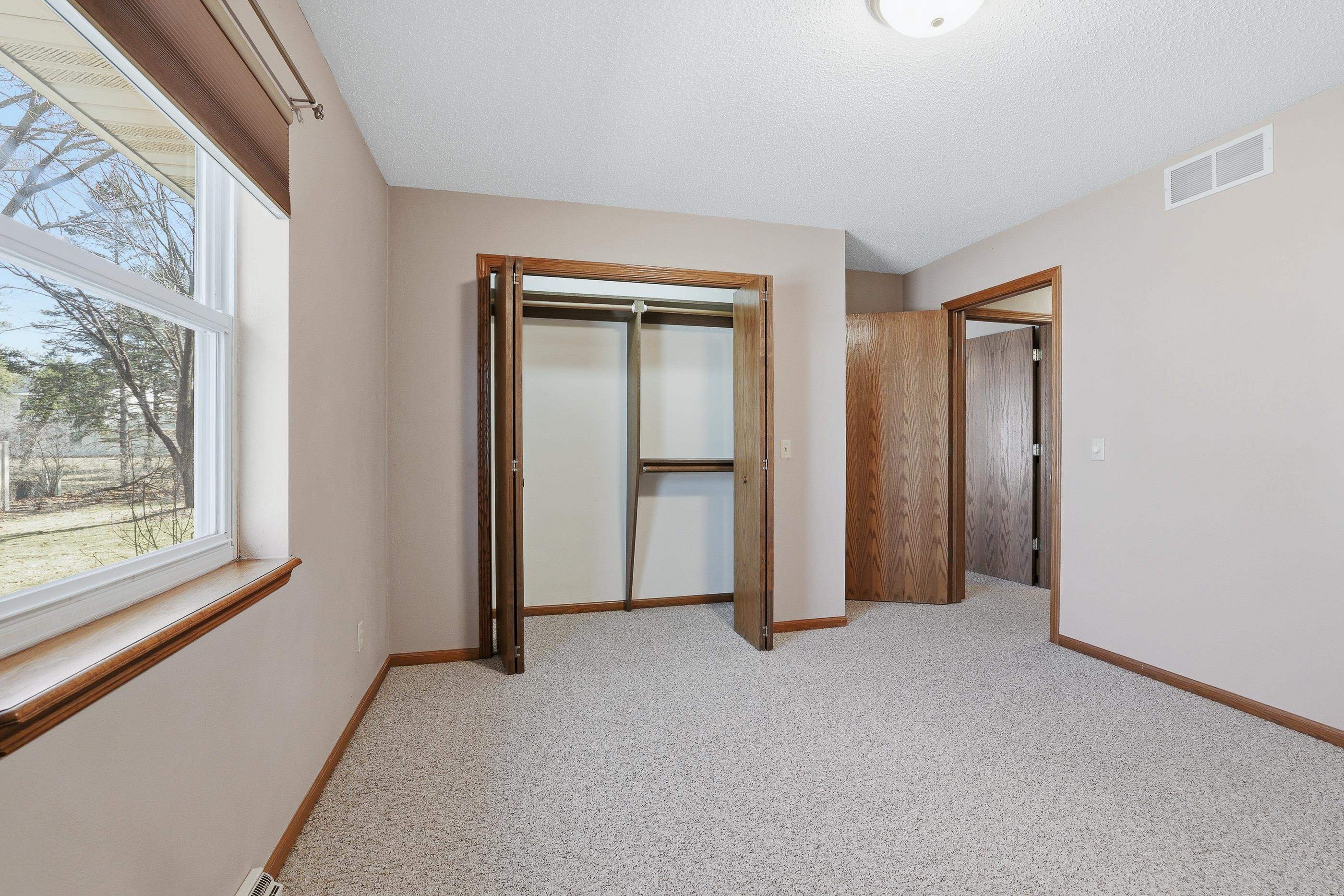 3600-3602 YVONNE DRIVE, Stevens Point, Wisconsin 54481, 3 Bedrooms Bedrooms, ,2 BathroomsBathrooms,Multi-family,For Sale,3600-3602 YVONNE DRIVE,22601378