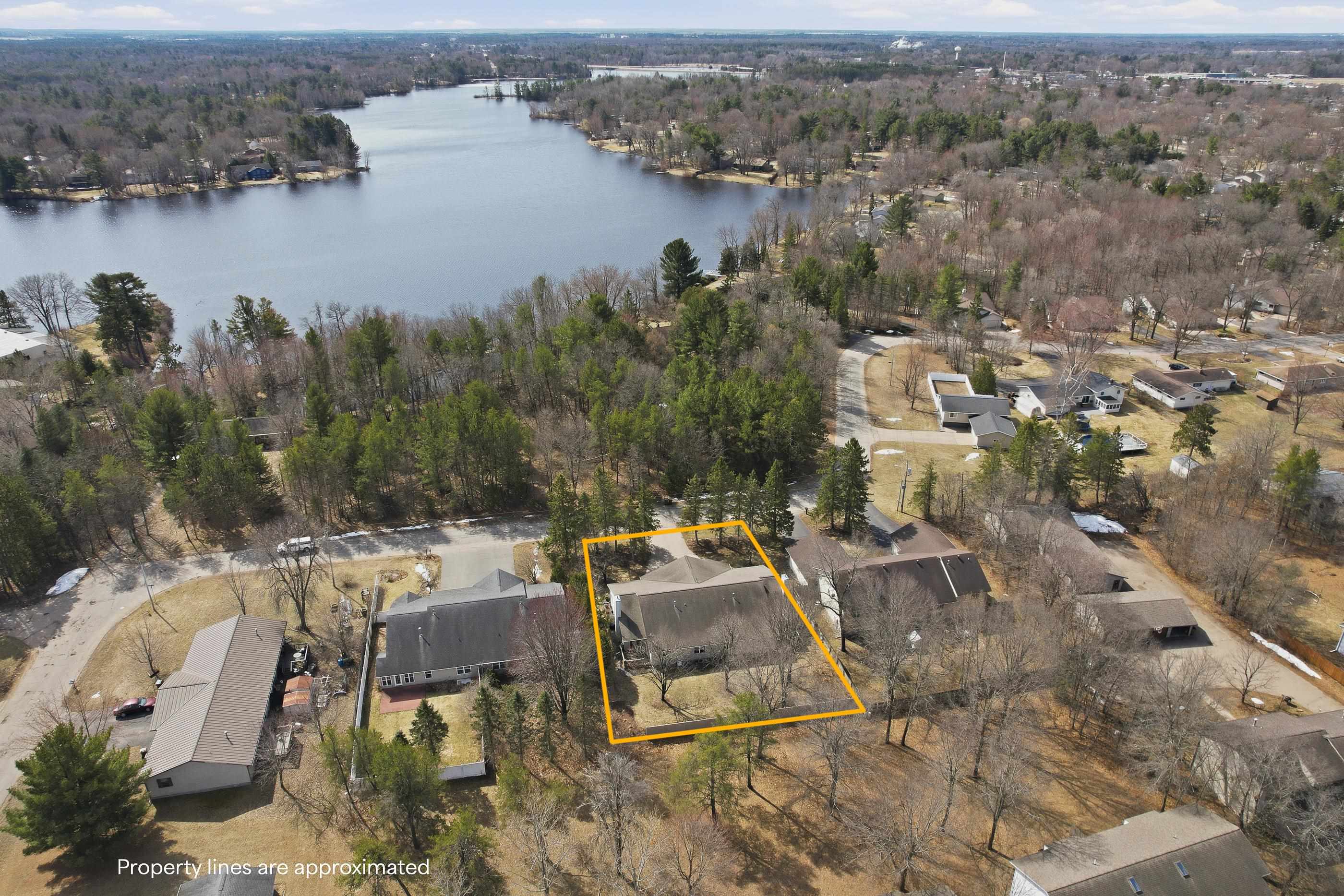 3600-3602 YVONNE DRIVE, Stevens Point, Wisconsin 54481, 3 Bedrooms Bedrooms, ,2 BathroomsBathrooms,Multi-family,For Sale,3600-3602 YVONNE DRIVE,22601378