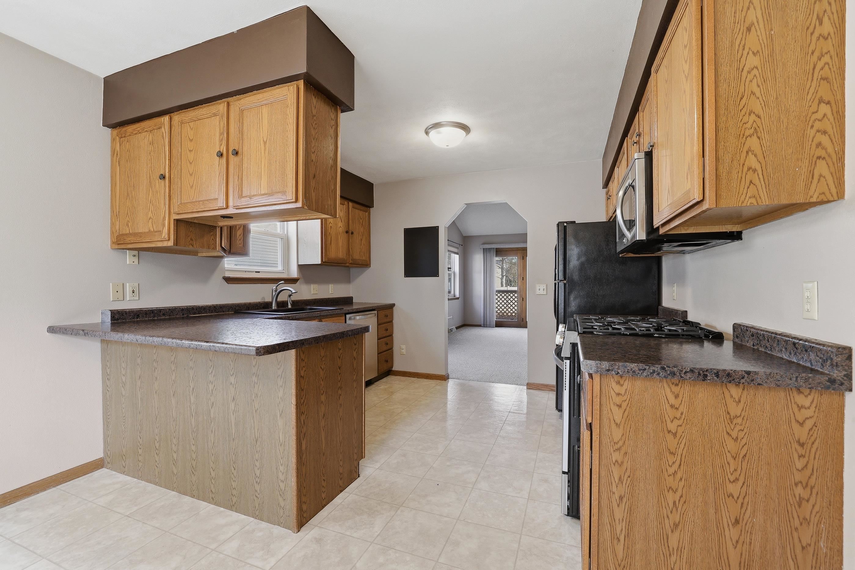 3600-3602 YVONNE DRIVE, Stevens Point, Wisconsin 54481, 3 Bedrooms Bedrooms, ,2 BathroomsBathrooms,Multi-family,For Sale,3600-3602 YVONNE DRIVE,22601378