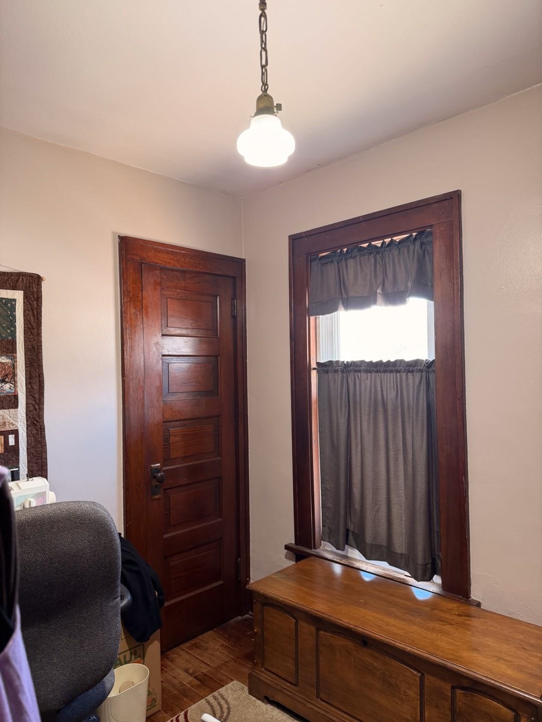 827 N 2ND AVENUE, Wausau, Wisconsin 54401, 4 Bedrooms Bedrooms, ,1 BathroomBathrooms,Residential,For Sale,827 N 2ND AVENUE,22601379