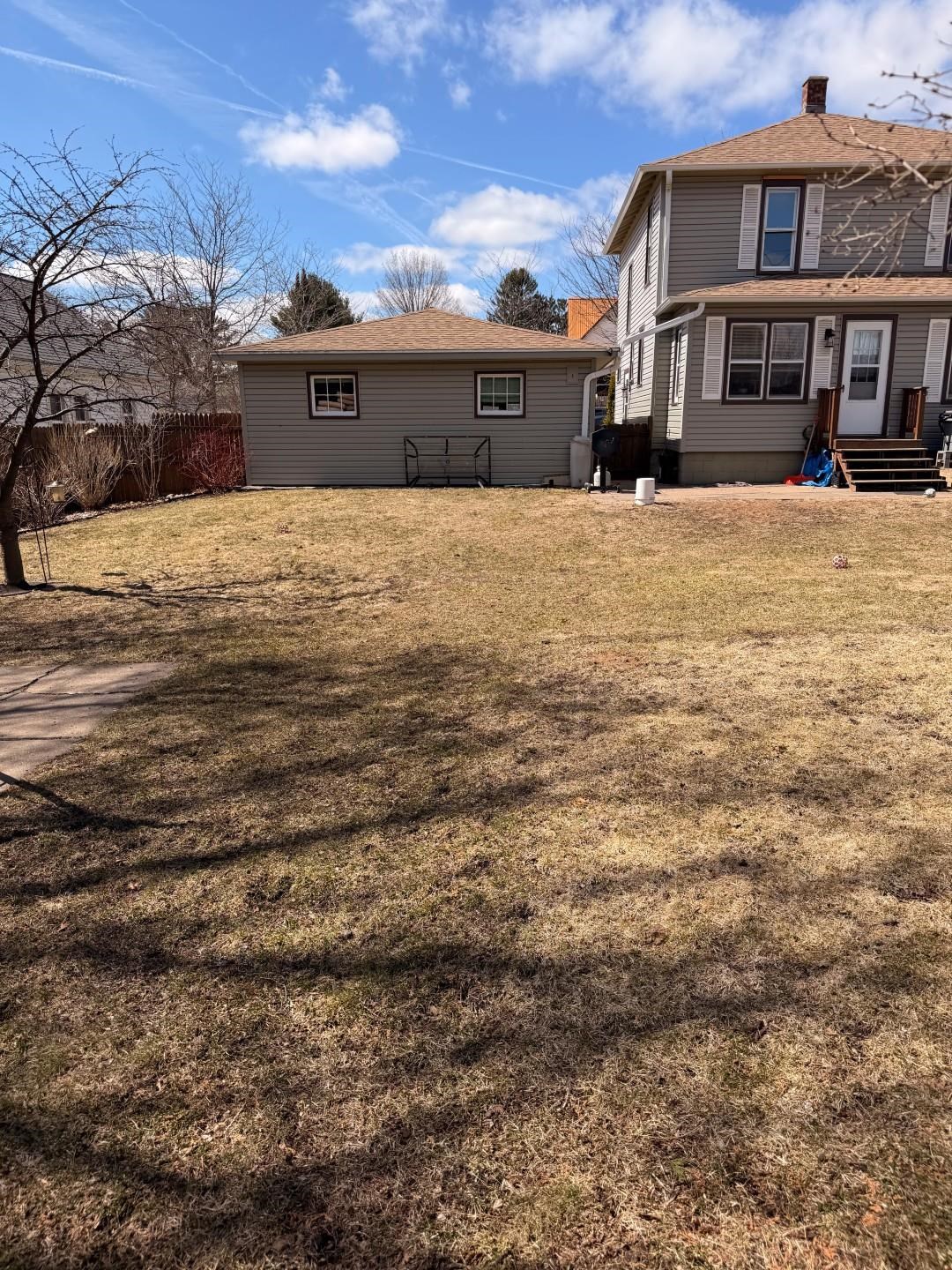 827 N 2ND AVENUE, Wausau, Wisconsin 54401, 4 Bedrooms Bedrooms, ,1 BathroomBathrooms,Residential,For Sale,827 N 2ND AVENUE,22601379