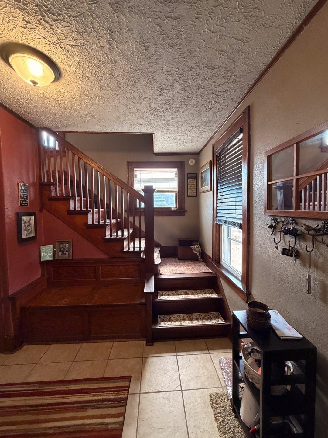 827 N 2ND AVENUE, Wausau, Wisconsin 54401, 4 Bedrooms Bedrooms, ,1 BathroomBathrooms,Residential,For Sale,827 N 2ND AVENUE,22601379