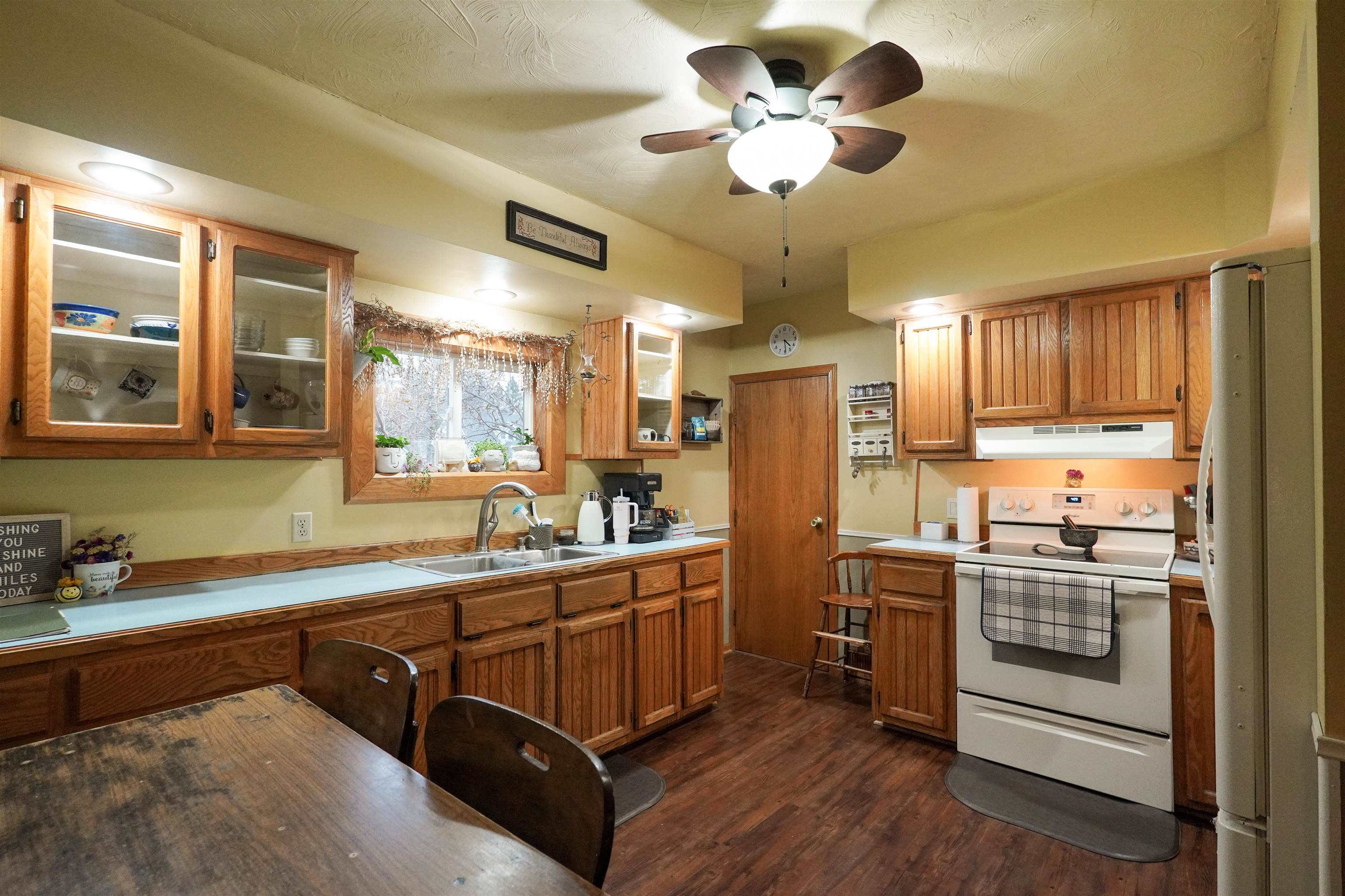 406 E SOUTH STREET, Medford, Wisconsin 54451, 3 Bedrooms Bedrooms, ,1 BathroomBathrooms,Residential,For Sale,406 E SOUTH STREET,22601380