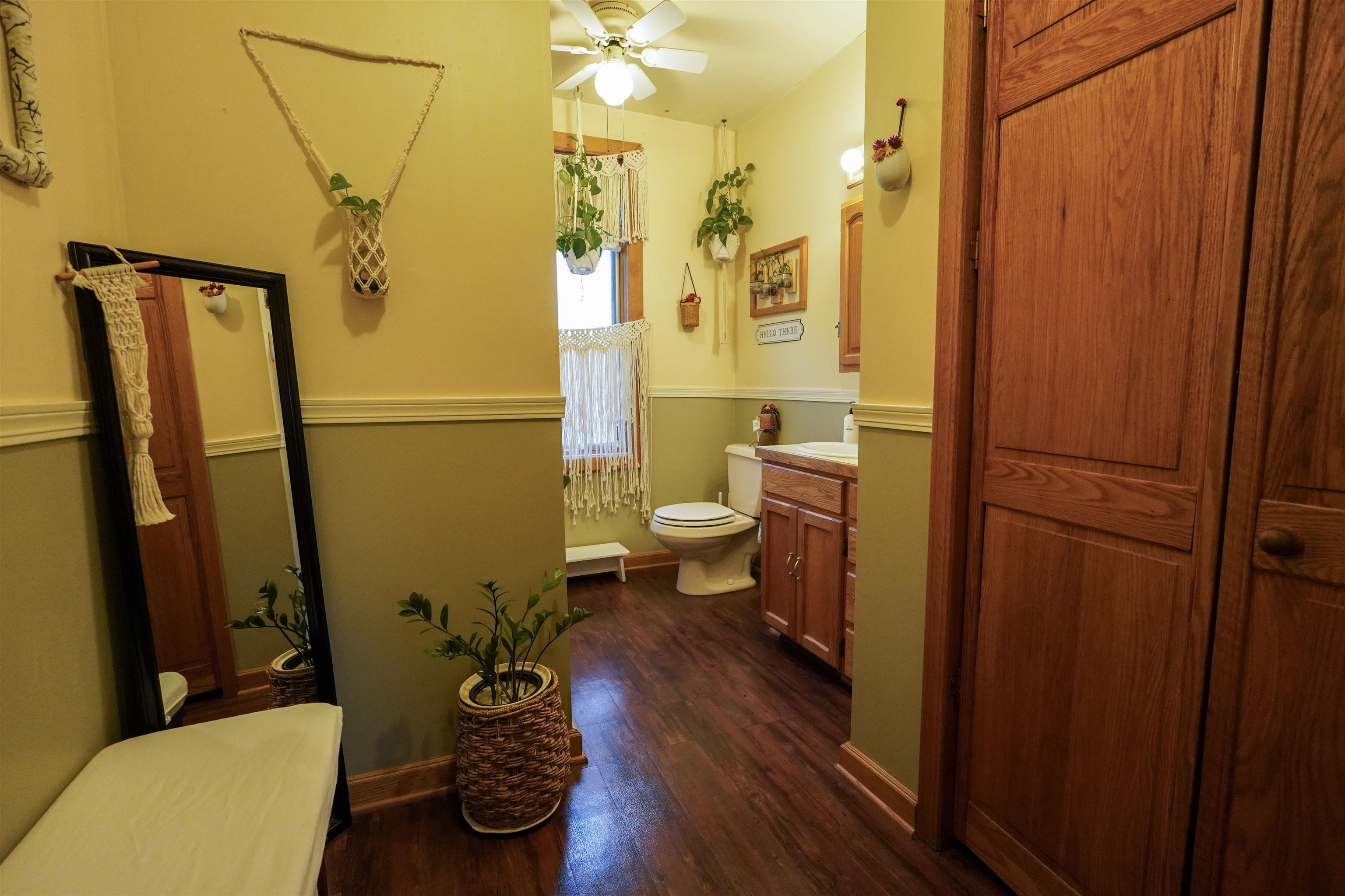 406 E SOUTH STREET, Medford, Wisconsin 54451, 3 Bedrooms Bedrooms, ,1 BathroomBathrooms,Residential,For Sale,406 E SOUTH STREET,22601380