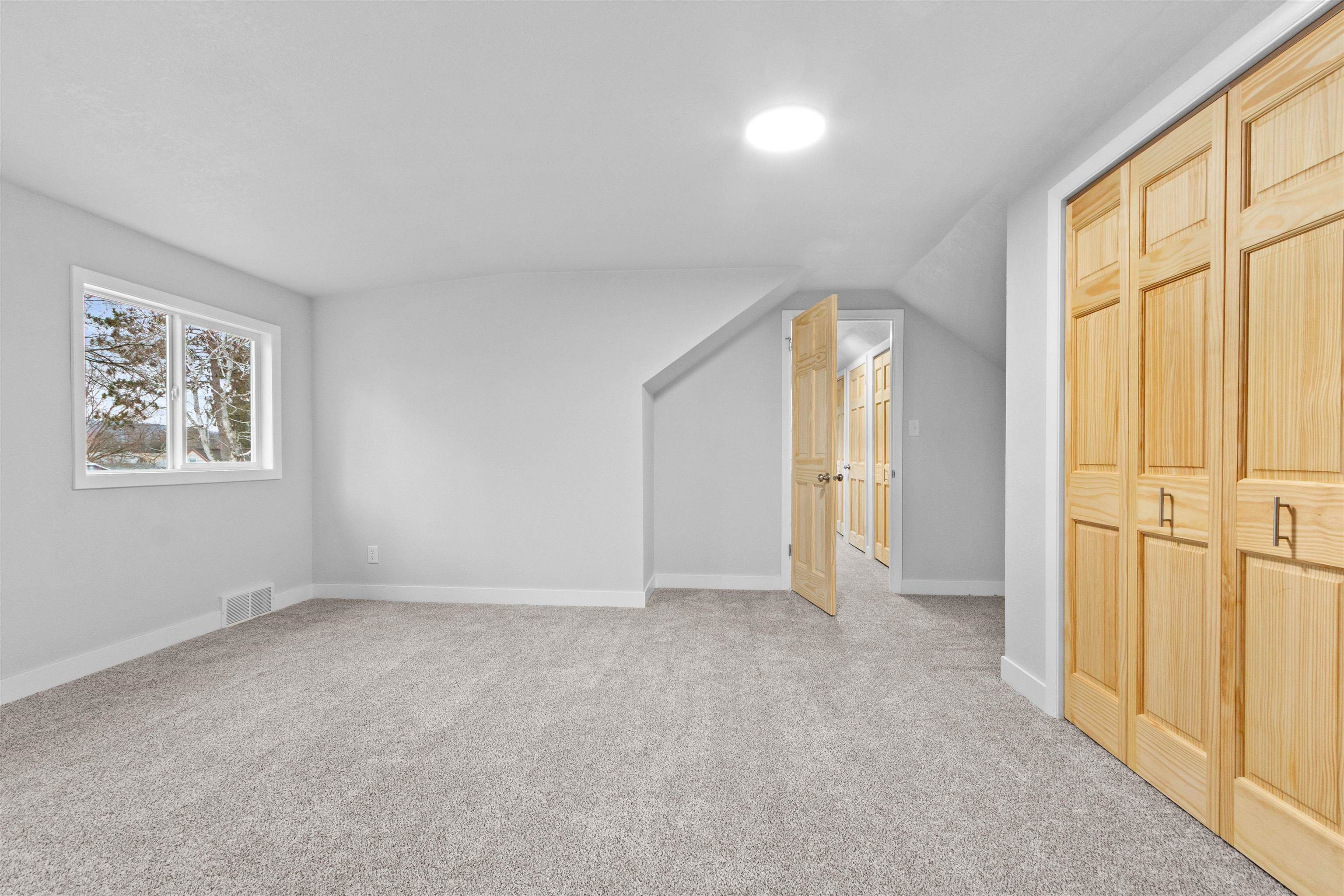 1703 W PORTER STREET, Wausau, Wisconsin 54401, 4 Bedrooms Bedrooms, ,2 BathroomsBathrooms,Residential,For Sale,1703 W PORTER STREET,22601381