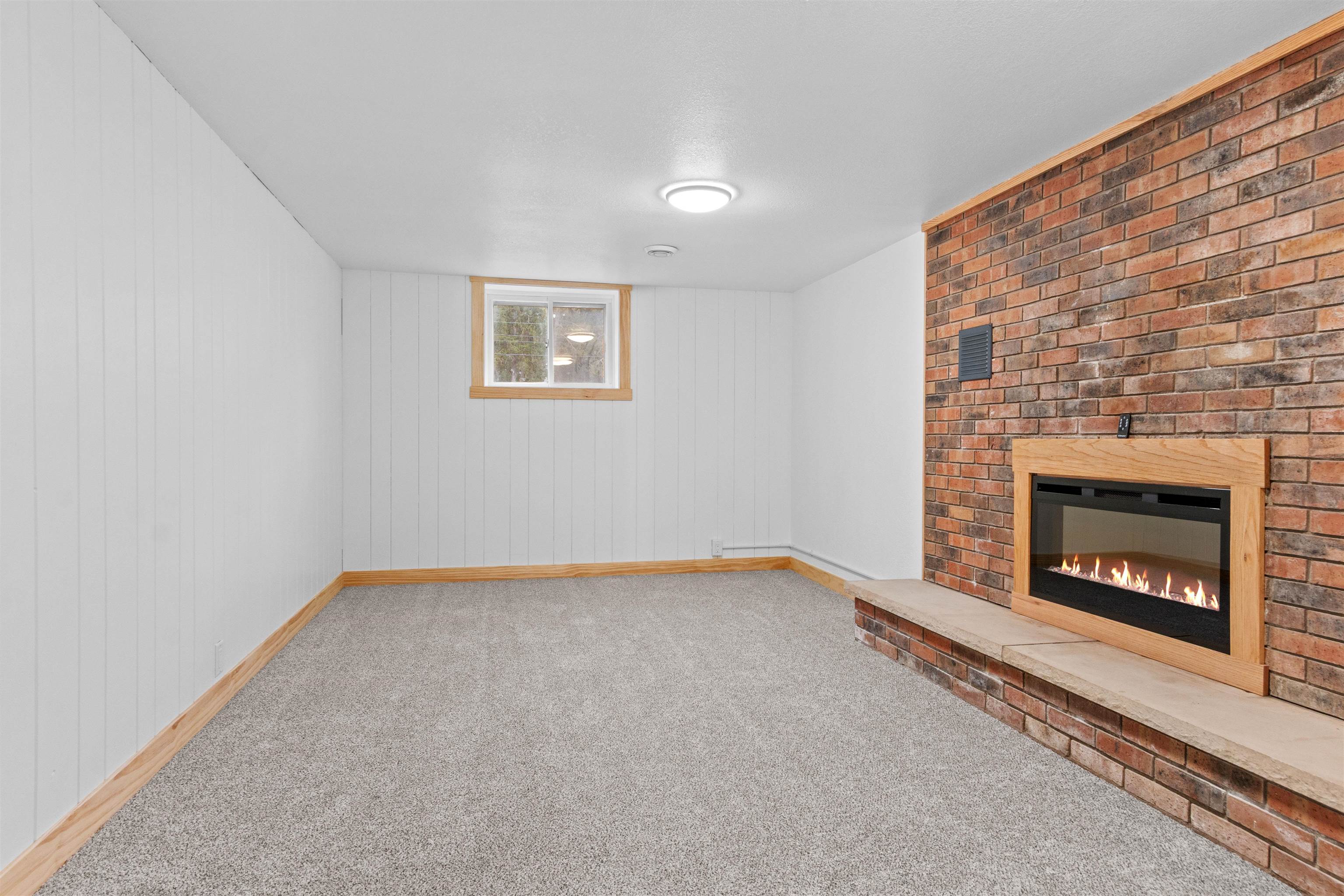 1703 W PORTER STREET, Wausau, Wisconsin 54401, 4 Bedrooms Bedrooms, ,2 BathroomsBathrooms,Residential,For Sale,1703 W PORTER STREET,22601381