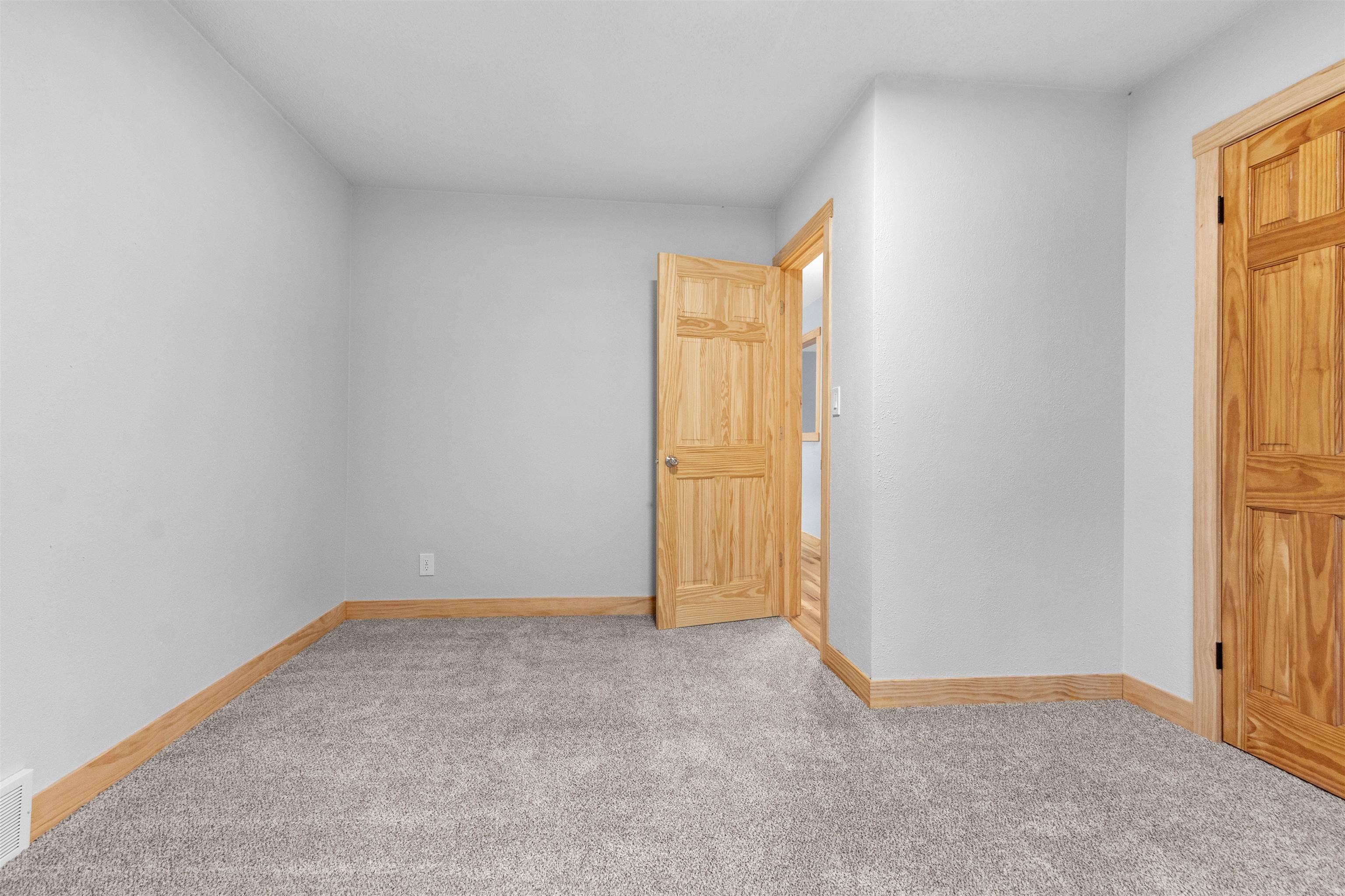 1703 W PORTER STREET, Wausau, Wisconsin 54401, 4 Bedrooms Bedrooms, ,2 BathroomsBathrooms,Residential,For Sale,1703 W PORTER STREET,22601381