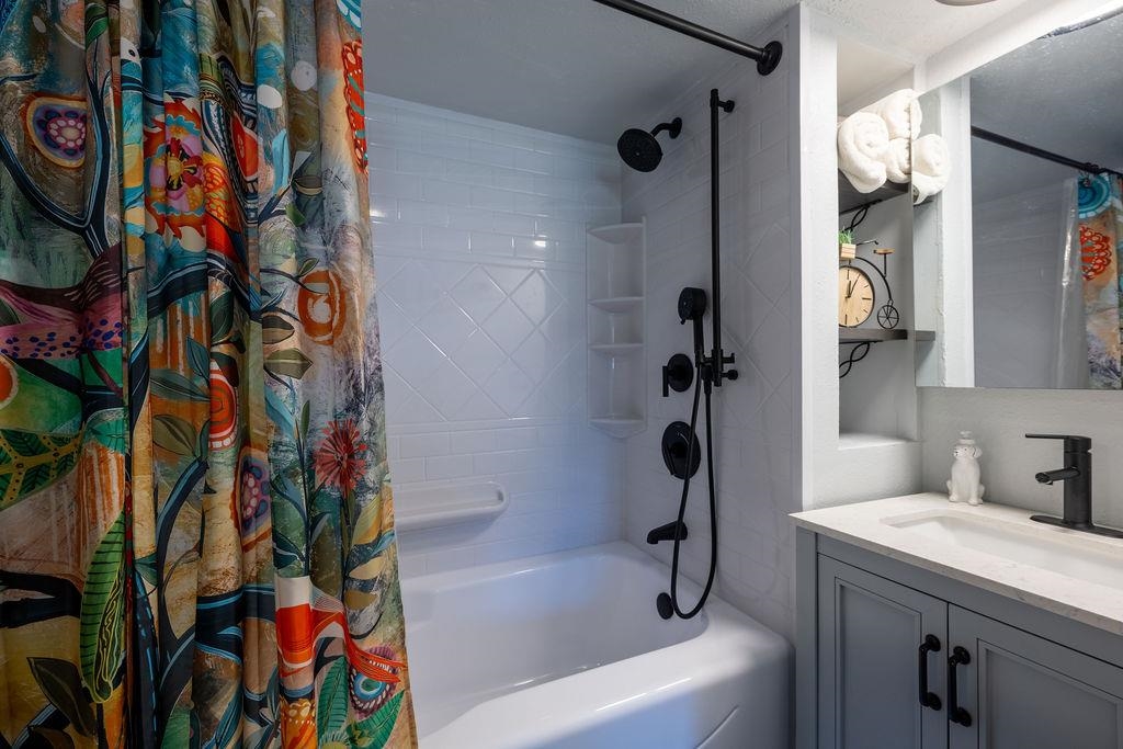 9090 COUNTY ROAD N, Almond, Wisconsin 54909, 3 Bedrooms Bedrooms, ,1 BathroomBathrooms,Residential,For Sale,9090 COUNTY ROAD N,22601382