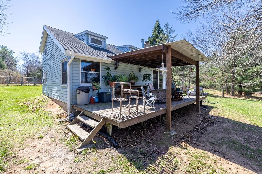 9090 COUNTY ROAD N, Almond, Wisconsin 54909, 3 Bedrooms Bedrooms, ,1 BathroomBathrooms,Residential,For Sale,9090 COUNTY ROAD N,22601382