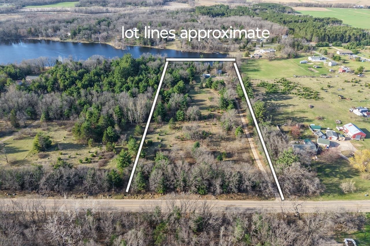 9090 COUNTY ROAD N, Almond, Wisconsin 54909, 3 Bedrooms Bedrooms, ,1 BathroomBathrooms,Residential,For Sale,9090 COUNTY ROAD N,22601382