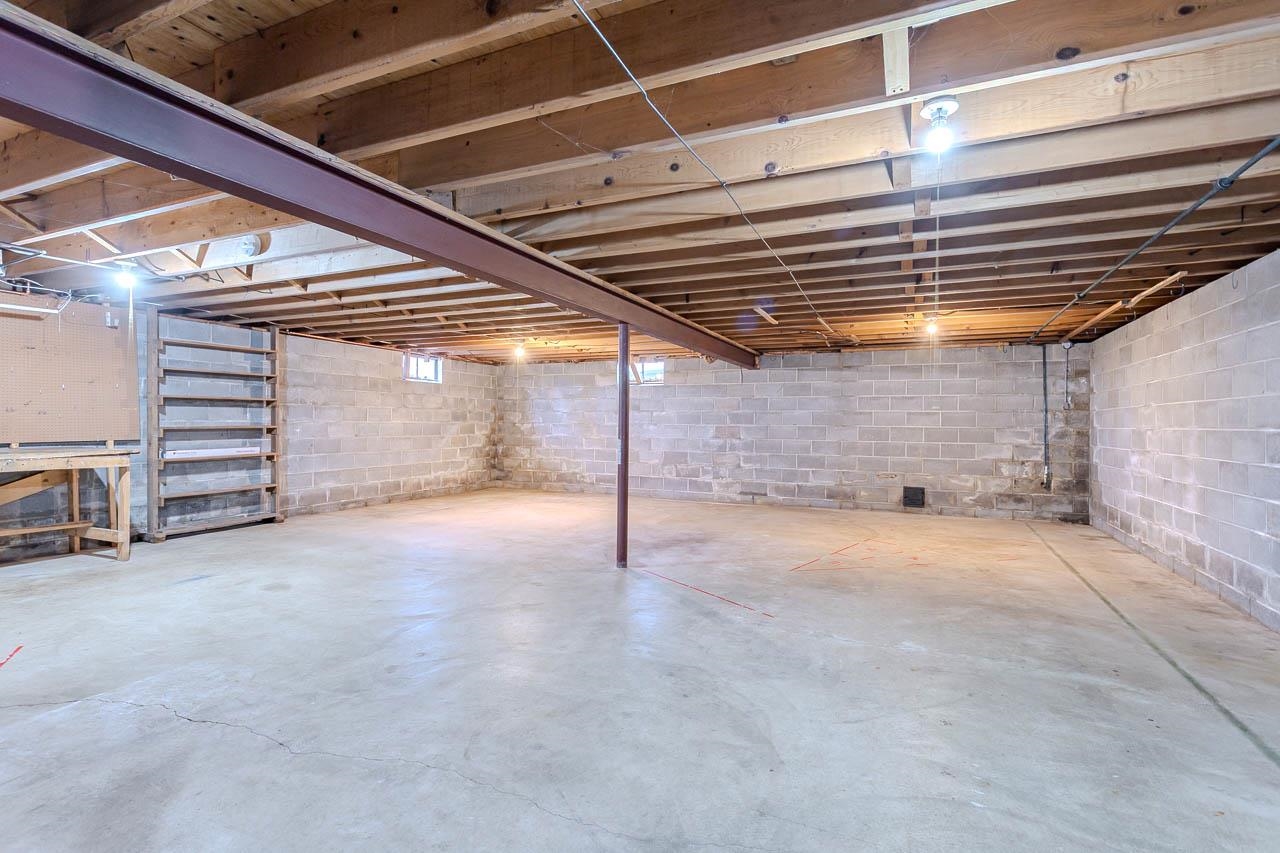 2268 CIRCLE DRIVE, Wausau, Wisconsin 54401, 3 Bedrooms Bedrooms, ,1 BathroomBathrooms,Residential,For Sale,2268 CIRCLE DRIVE,22601387