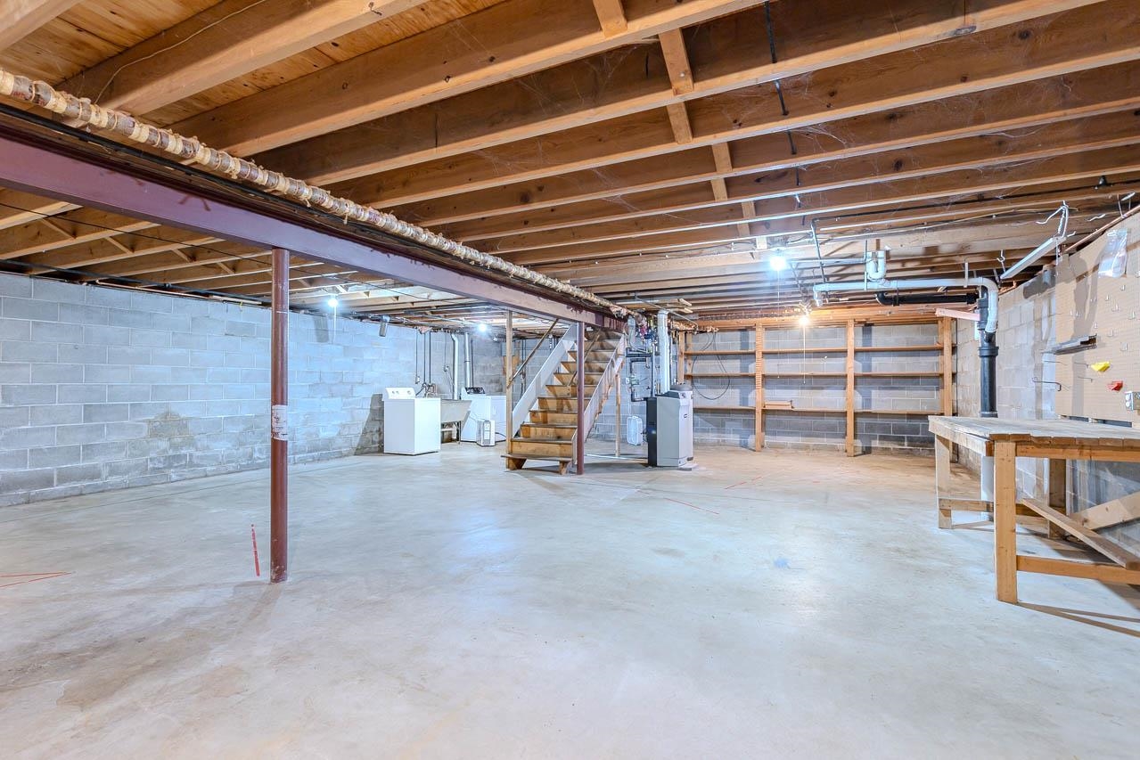 2268 CIRCLE DRIVE, Wausau, Wisconsin 54401, 3 Bedrooms Bedrooms, ,1 BathroomBathrooms,Residential,For Sale,2268 CIRCLE DRIVE,22601387