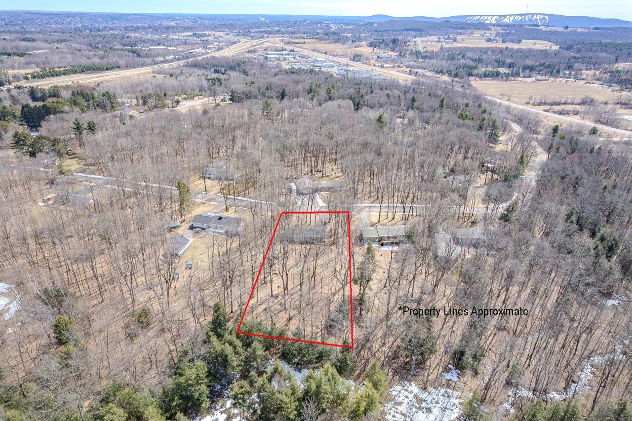 2268 CIRCLE DRIVE, Wausau, Wisconsin 54401, 3 Bedrooms Bedrooms, ,1 BathroomBathrooms,Residential,For Sale,2268 CIRCLE DRIVE,22601387