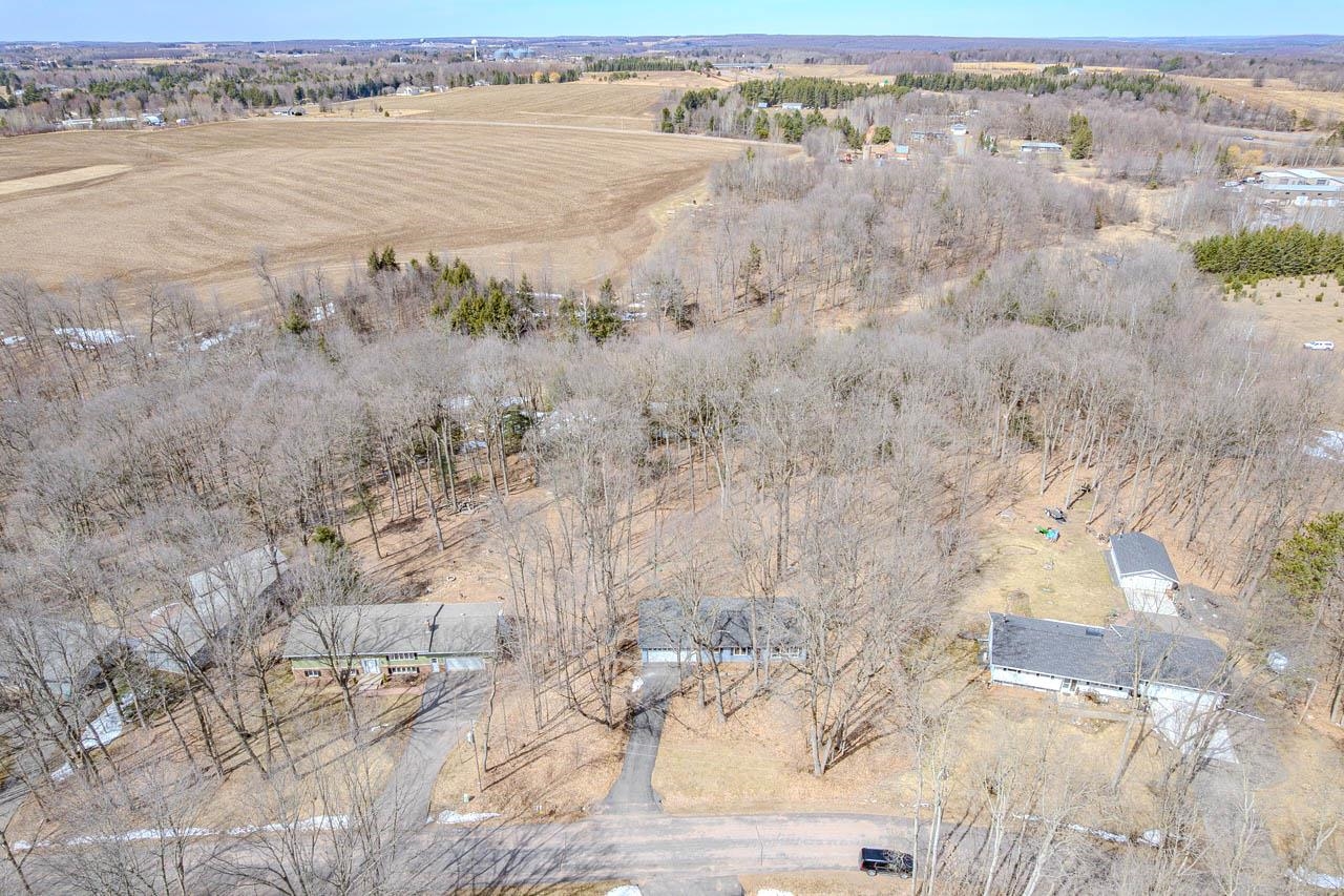 2268 CIRCLE DRIVE, Wausau, Wisconsin 54401, 3 Bedrooms Bedrooms, ,1 BathroomBathrooms,Residential,For Sale,2268 CIRCLE DRIVE,22601387