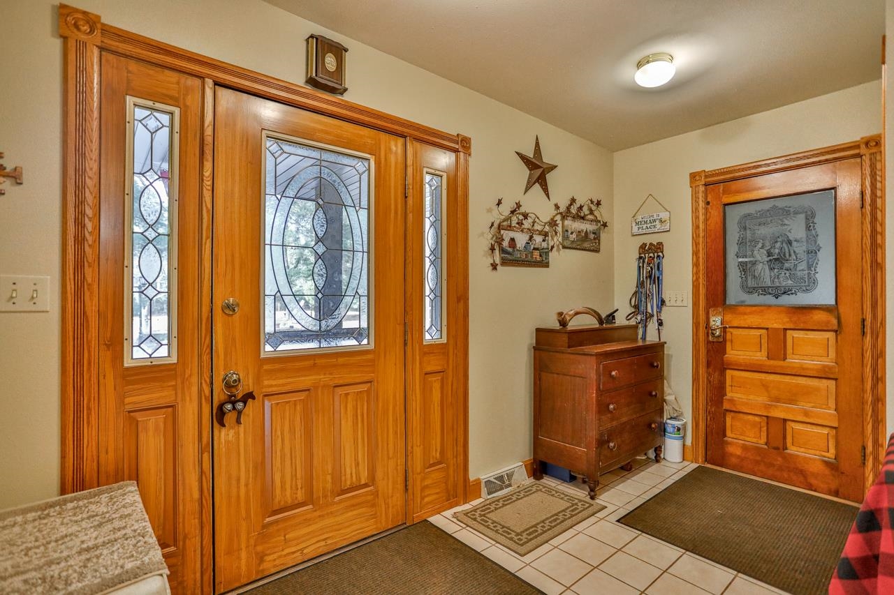 W4014 ALPINE AVENUE, Merrill, Wisconsin 54452, 3 Bedrooms Bedrooms, ,3 BathroomsBathrooms,Residential,For Sale,W4014 ALPINE AVENUE,22601388