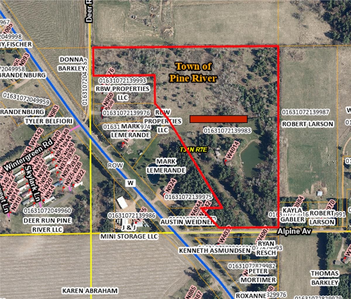 W4014 ALPINE AVENUE, Merrill, Wisconsin 54452, 3 Bedrooms Bedrooms, ,3 BathroomsBathrooms,Residential,For Sale,W4014 ALPINE AVENUE,22601388