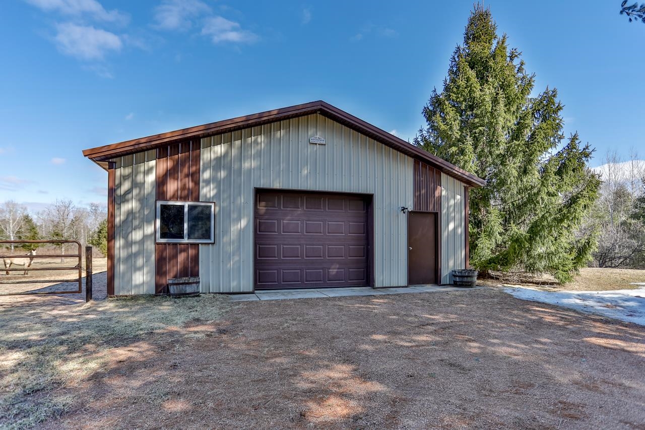 W4014 ALPINE AVENUE, Merrill, Wisconsin 54452, 3 Bedrooms Bedrooms, ,3 BathroomsBathrooms,Residential,For Sale,W4014 ALPINE AVENUE,22601388