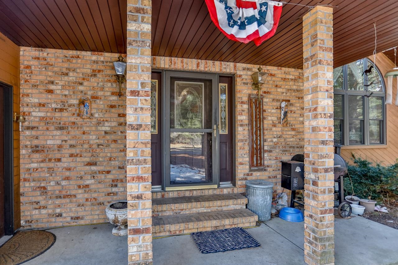 W4014 ALPINE AVENUE, Merrill, Wisconsin 54452, 3 Bedrooms Bedrooms, ,3 BathroomsBathrooms,Residential,For Sale,W4014 ALPINE AVENUE,22601388