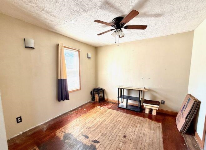 1851 S 4TH STREET, Wisconsin Rapids, Wisconsin 54494, 1 Bedroom Bedrooms, ,1 BathroomBathrooms,Residential,For Sale,1851 S 4TH STREET,22601389