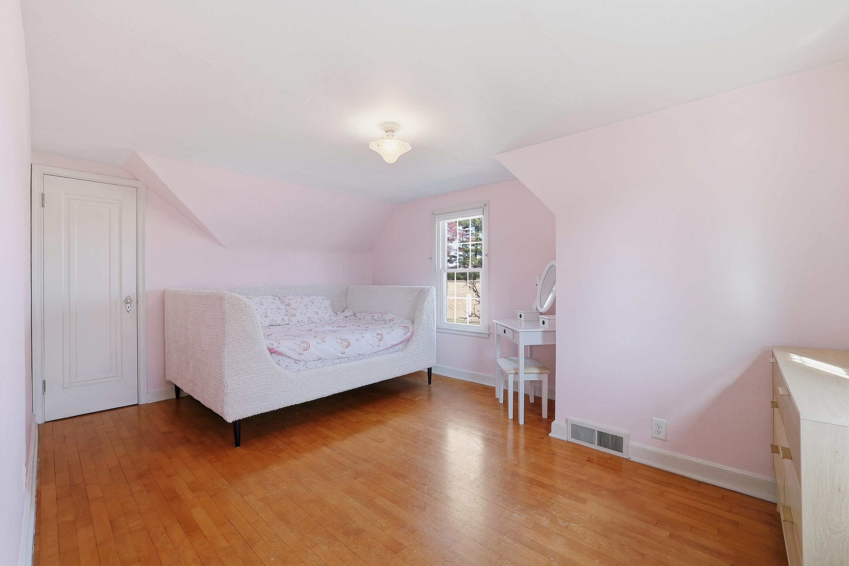 2345 JERSEY STREET, Stevens Point, Wisconsin 54481, 4 Bedrooms Bedrooms, ,2 BathroomsBathrooms,Residential,For Sale,2345 JERSEY STREET,22601390