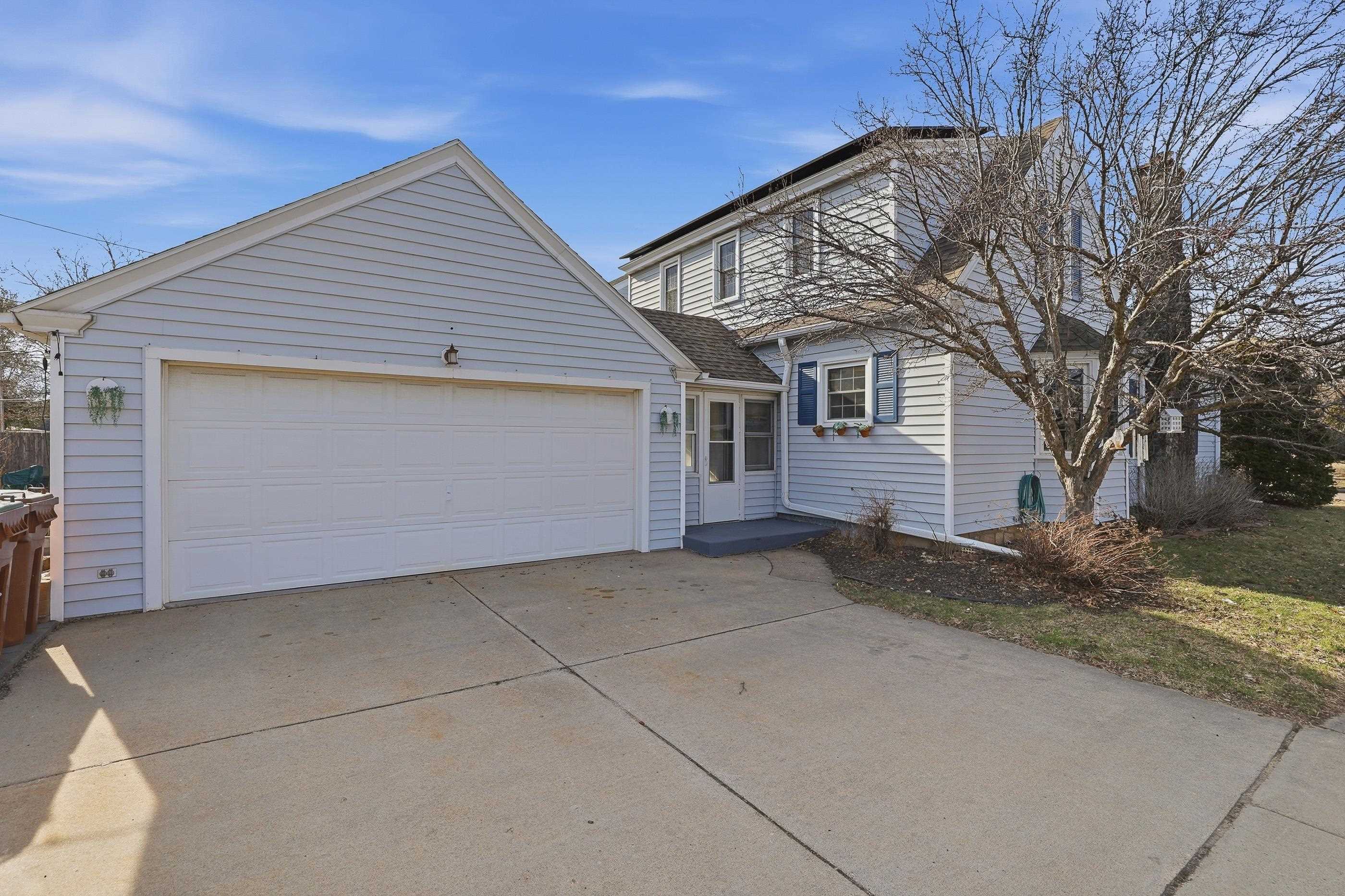 2345 JERSEY STREET, Stevens Point, Wisconsin 54481, 4 Bedrooms Bedrooms, ,2 BathroomsBathrooms,Residential,For Sale,2345 JERSEY STREET,22601390