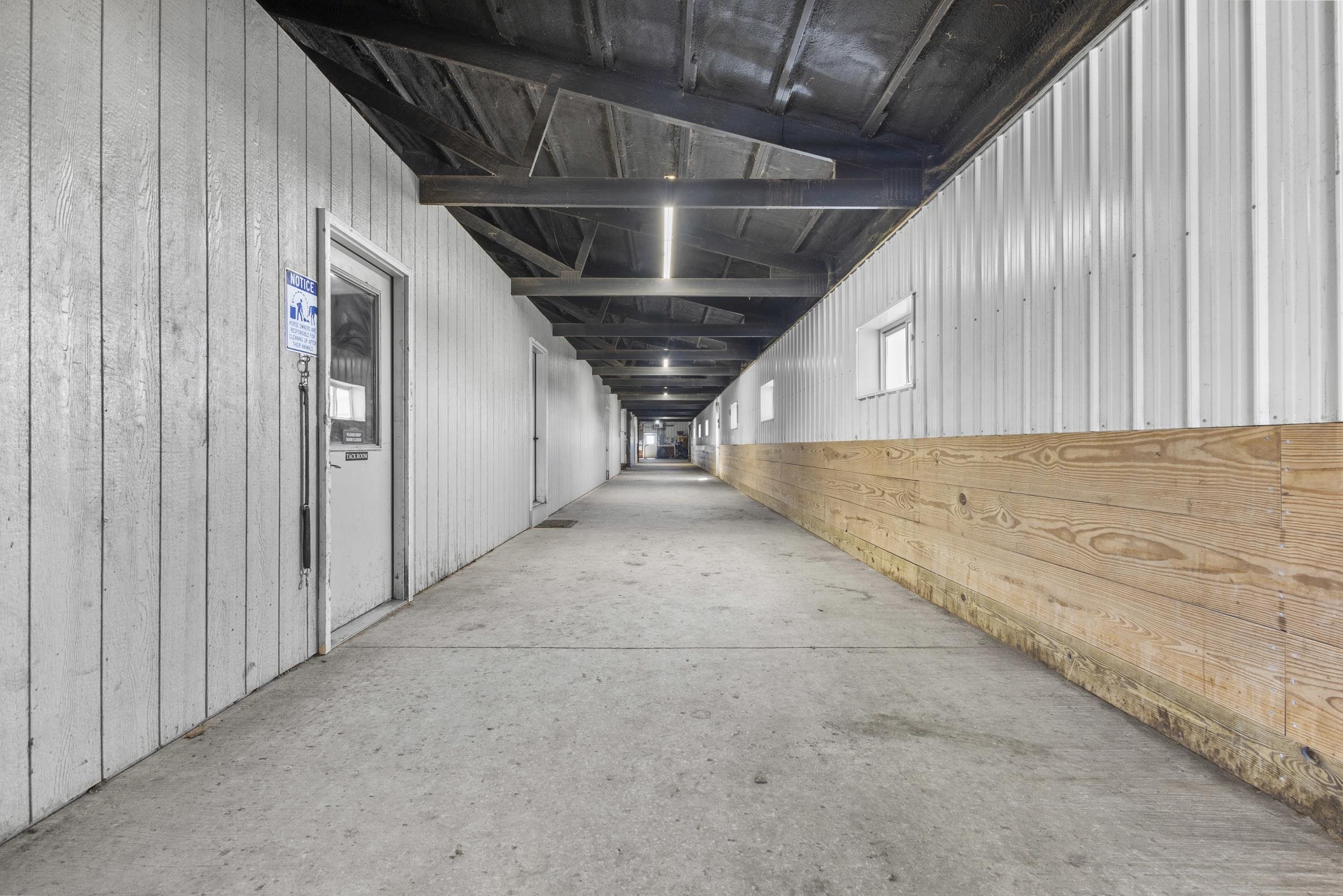 4909 COUNTY ROAD K, Oshkosh, Wisconsin 54904, 3 Bedrooms Bedrooms, ,2 BathroomsBathrooms,Residential,For Sale,4909 COUNTY ROAD K,22601391