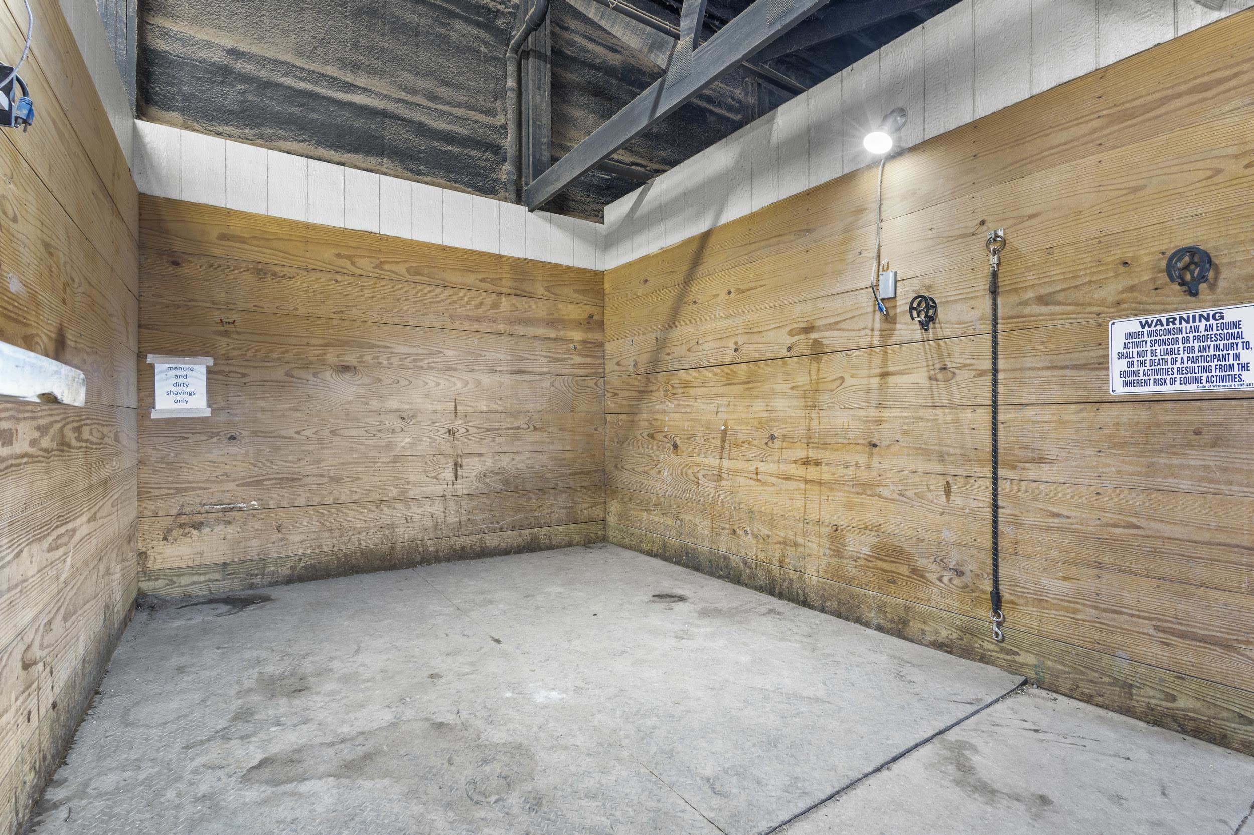 4909 COUNTY ROAD K, Oshkosh, Wisconsin 54904, 3 Bedrooms Bedrooms, ,2 BathroomsBathrooms,Residential,For Sale,4909 COUNTY ROAD K,22601391