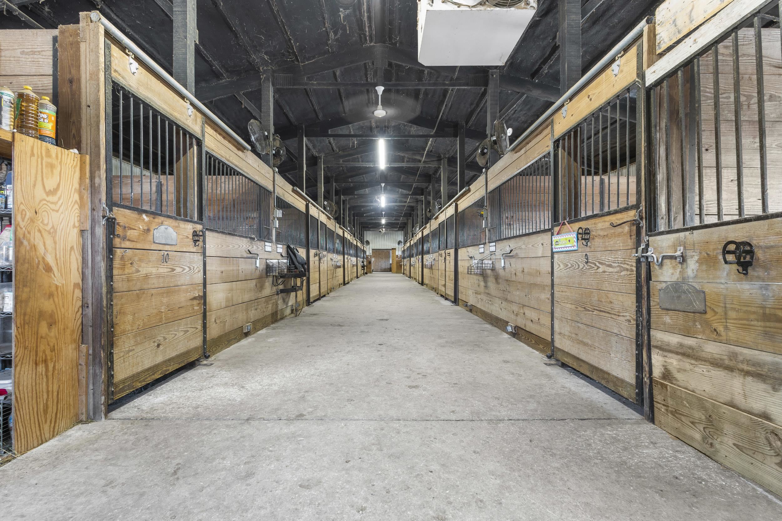 4909 COUNTY ROAD K, Oshkosh, Wisconsin 54904, 3 Bedrooms Bedrooms, ,2 BathroomsBathrooms,Residential,For Sale,4909 COUNTY ROAD K,22601391