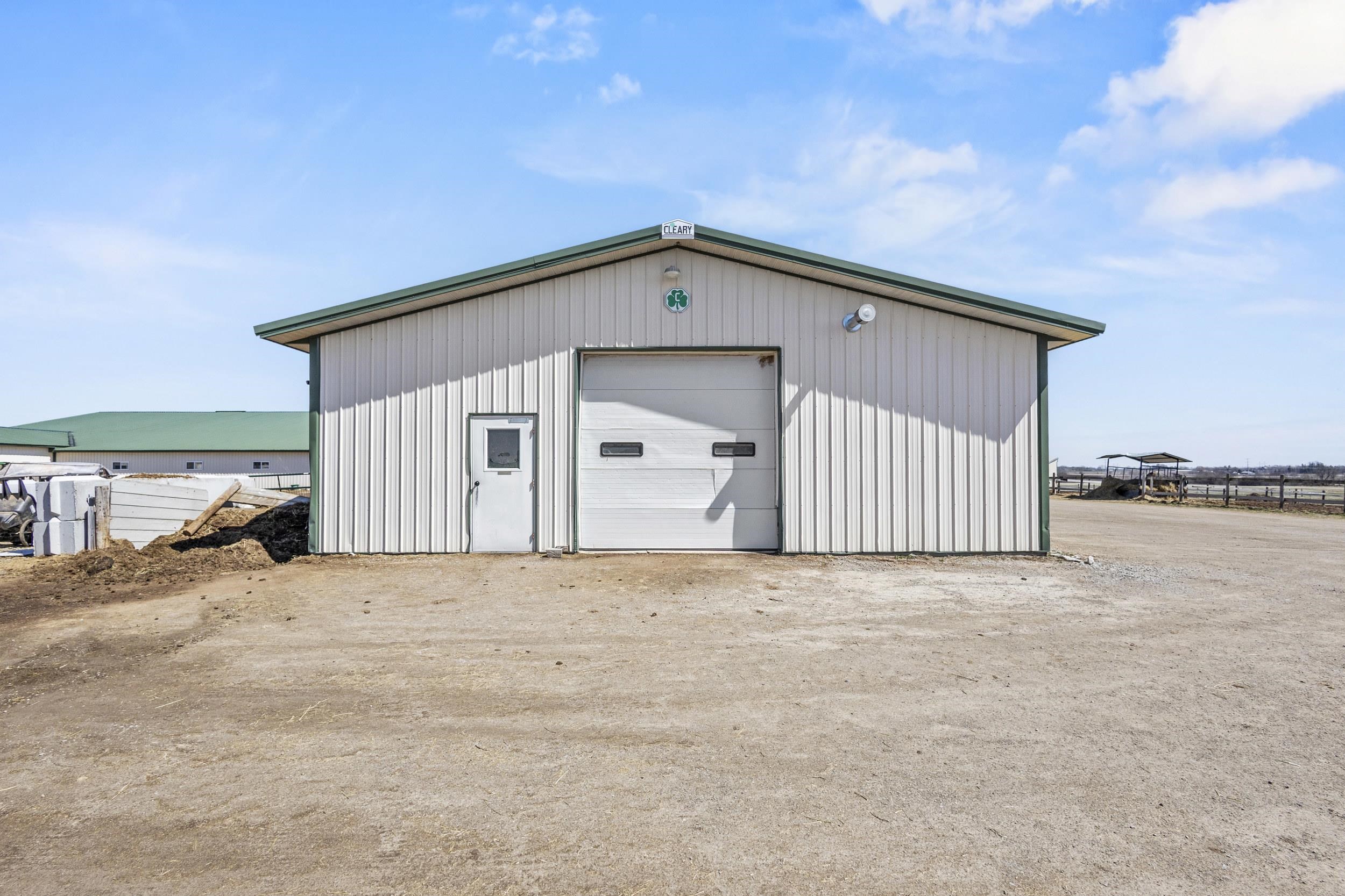 4909 COUNTY ROAD K, Oshkosh, Wisconsin 54904, 3 Bedrooms Bedrooms, ,2 BathroomsBathrooms,Residential,For Sale,4909 COUNTY ROAD K,22601391