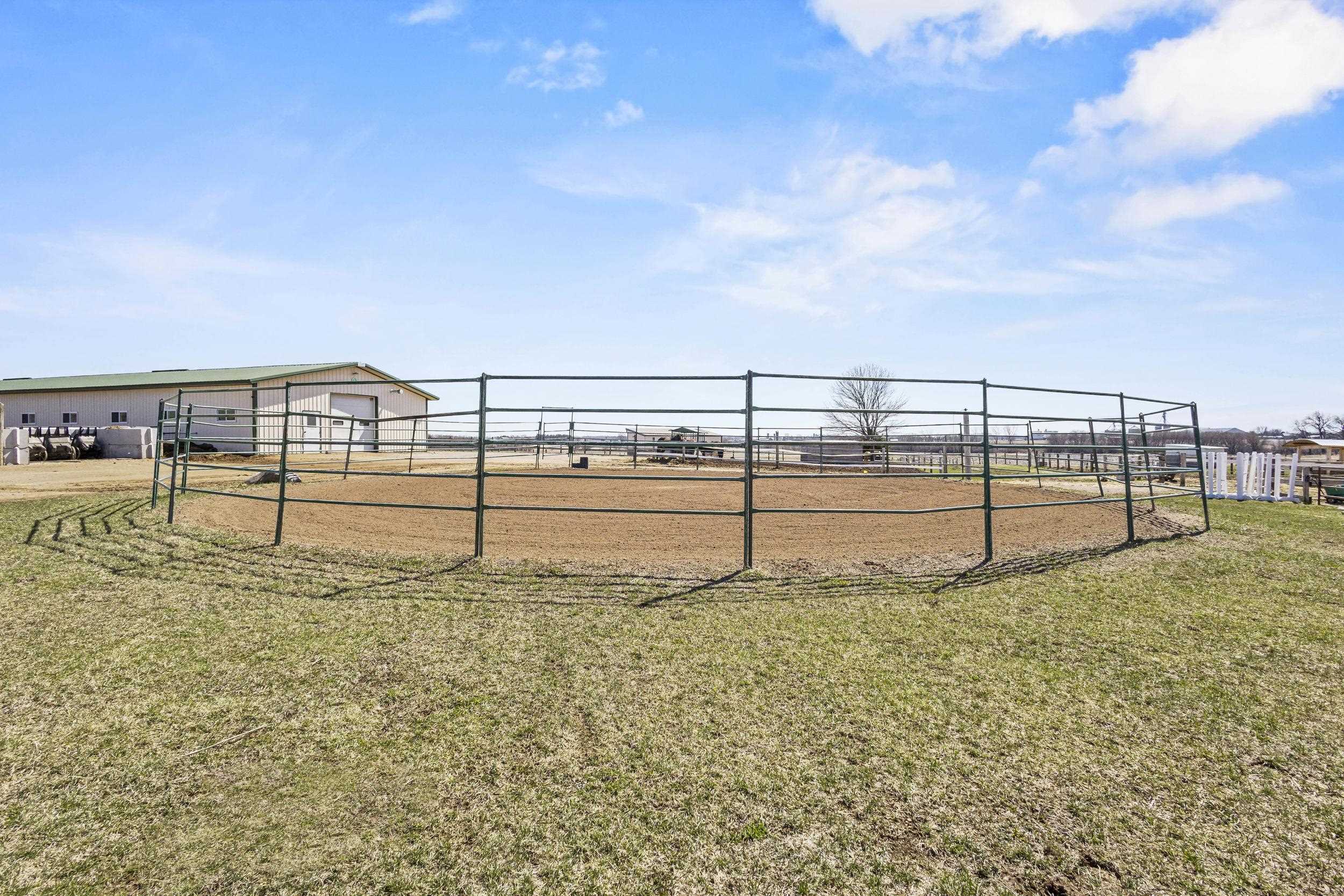 4909 COUNTY ROAD K, Oshkosh, Wisconsin 54904, 3 Bedrooms Bedrooms, ,2 BathroomsBathrooms,Residential,For Sale,4909 COUNTY ROAD K,22601391