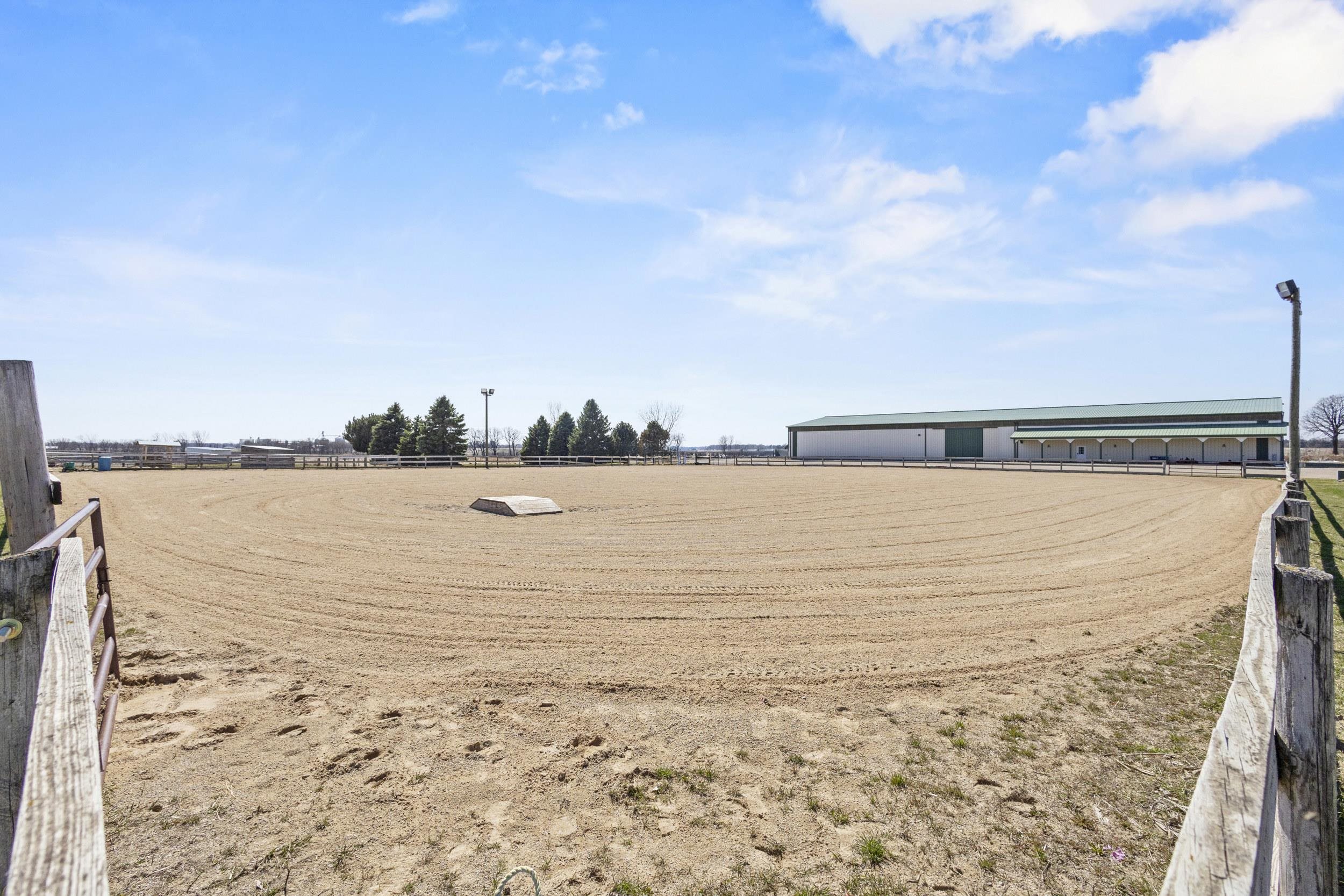 4909 COUNTY ROAD K, Oshkosh, Wisconsin 54904, 3 Bedrooms Bedrooms, ,2 BathroomsBathrooms,Residential,For Sale,4909 COUNTY ROAD K,22601391