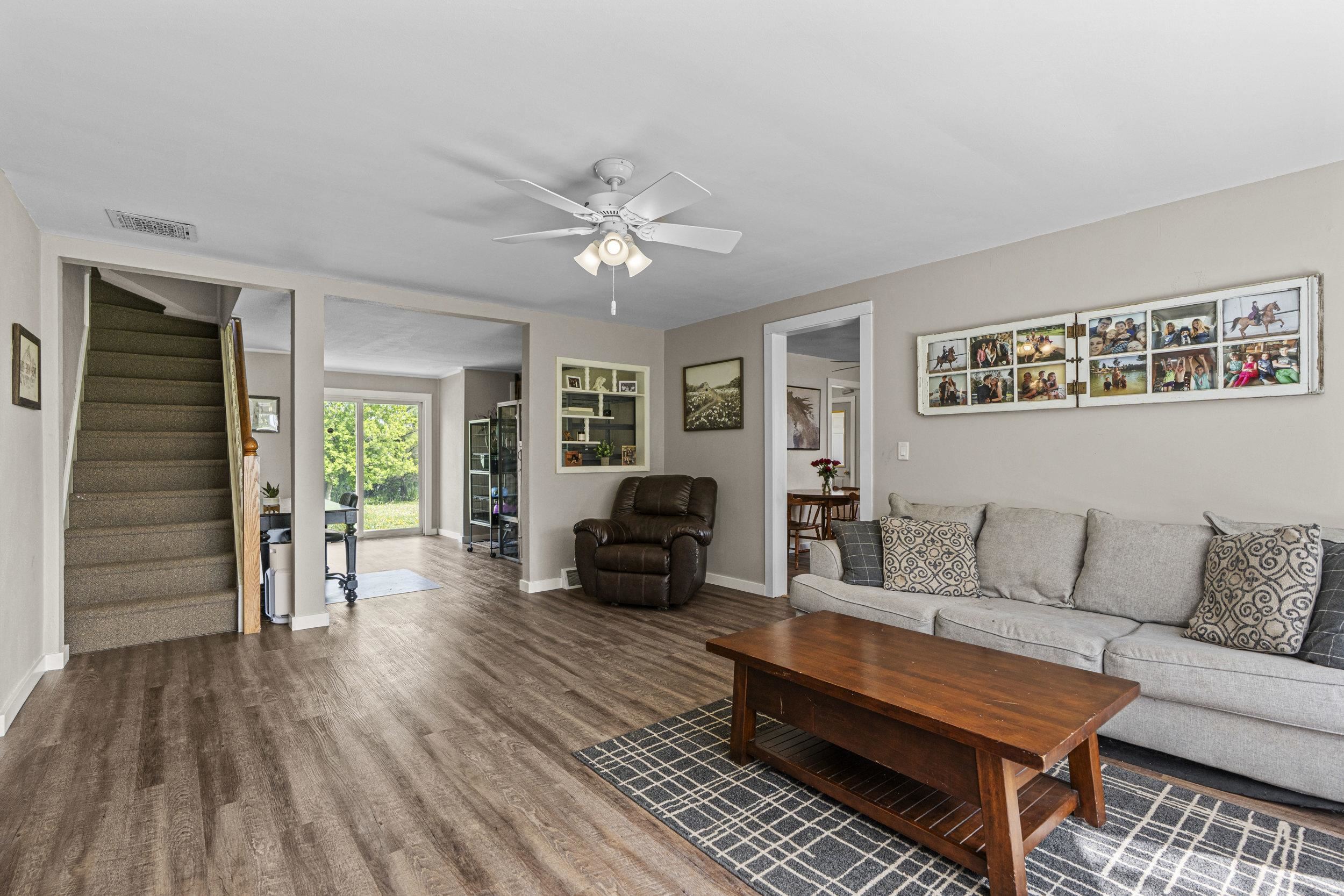 4909 COUNTY ROAD K, Oshkosh, Wisconsin 54904, 3 Bedrooms Bedrooms, ,2 BathroomsBathrooms,Residential,For Sale,4909 COUNTY ROAD K,22601391