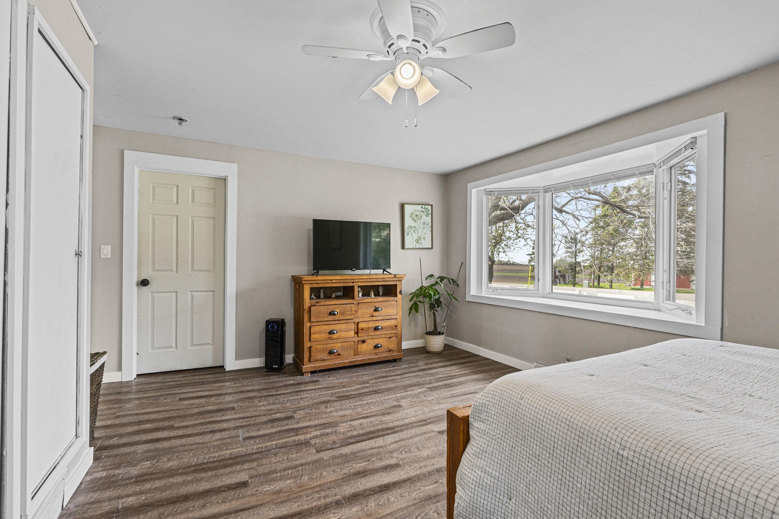 4909 COUNTY ROAD K, Oshkosh, Wisconsin 54904, 3 Bedrooms Bedrooms, ,2 BathroomsBathrooms,Residential,For Sale,4909 COUNTY ROAD K,22601391
