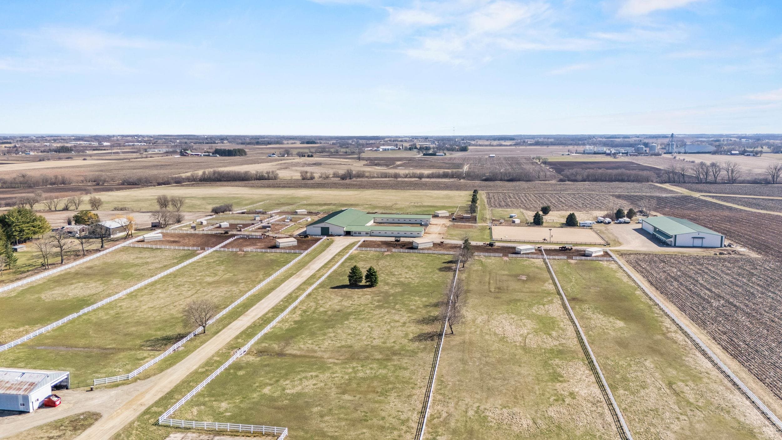 4909 COUNTY ROAD K, Oshkosh, Wisconsin 54904, 3 Bedrooms Bedrooms, ,2 BathroomsBathrooms,Residential,For Sale,4909 COUNTY ROAD K,22601391