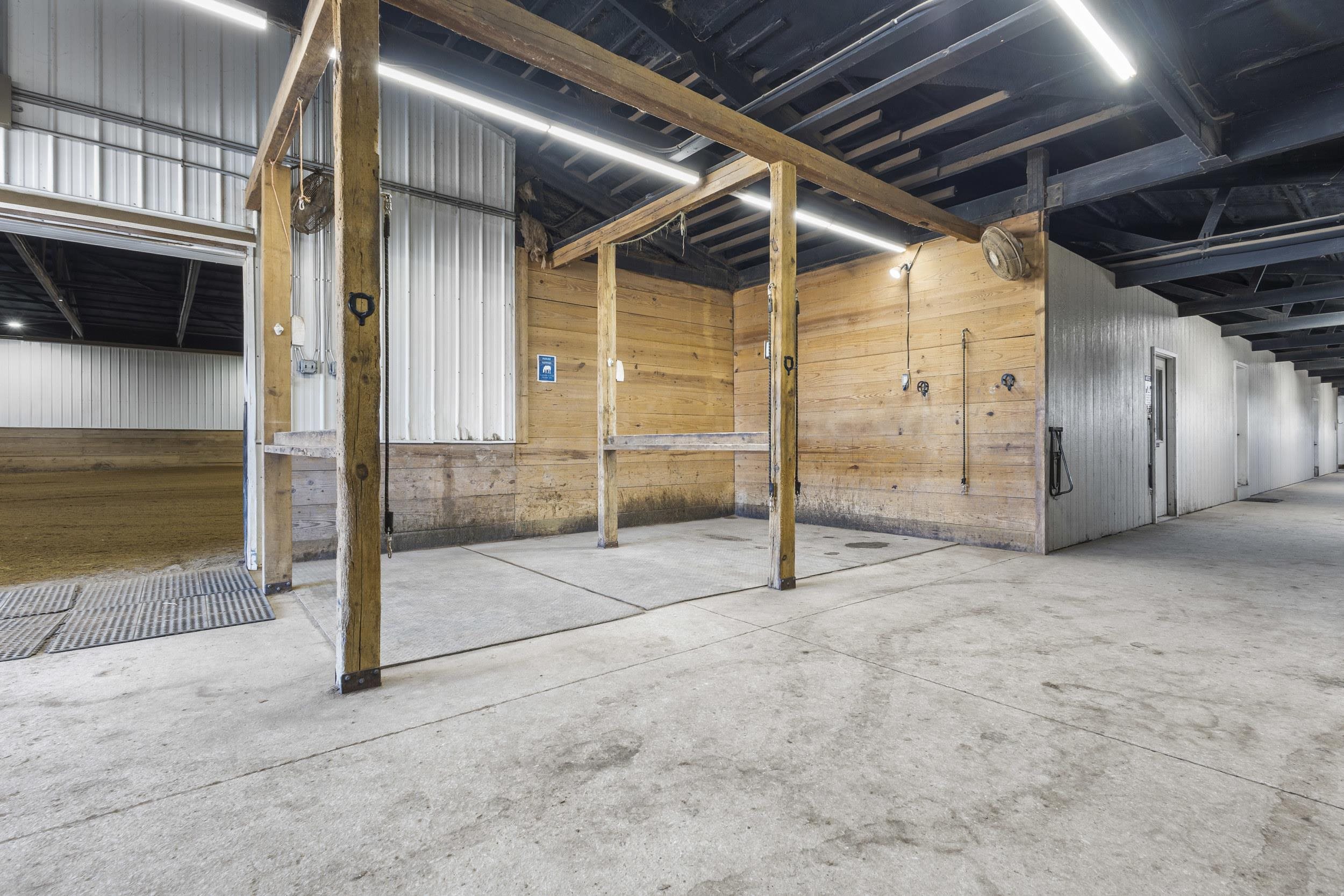 4909 COUNTY ROAD K, Oshkosh, Wisconsin 54904, 3 Bedrooms Bedrooms, ,2 BathroomsBathrooms,Residential,For Sale,4909 COUNTY ROAD K,22601391