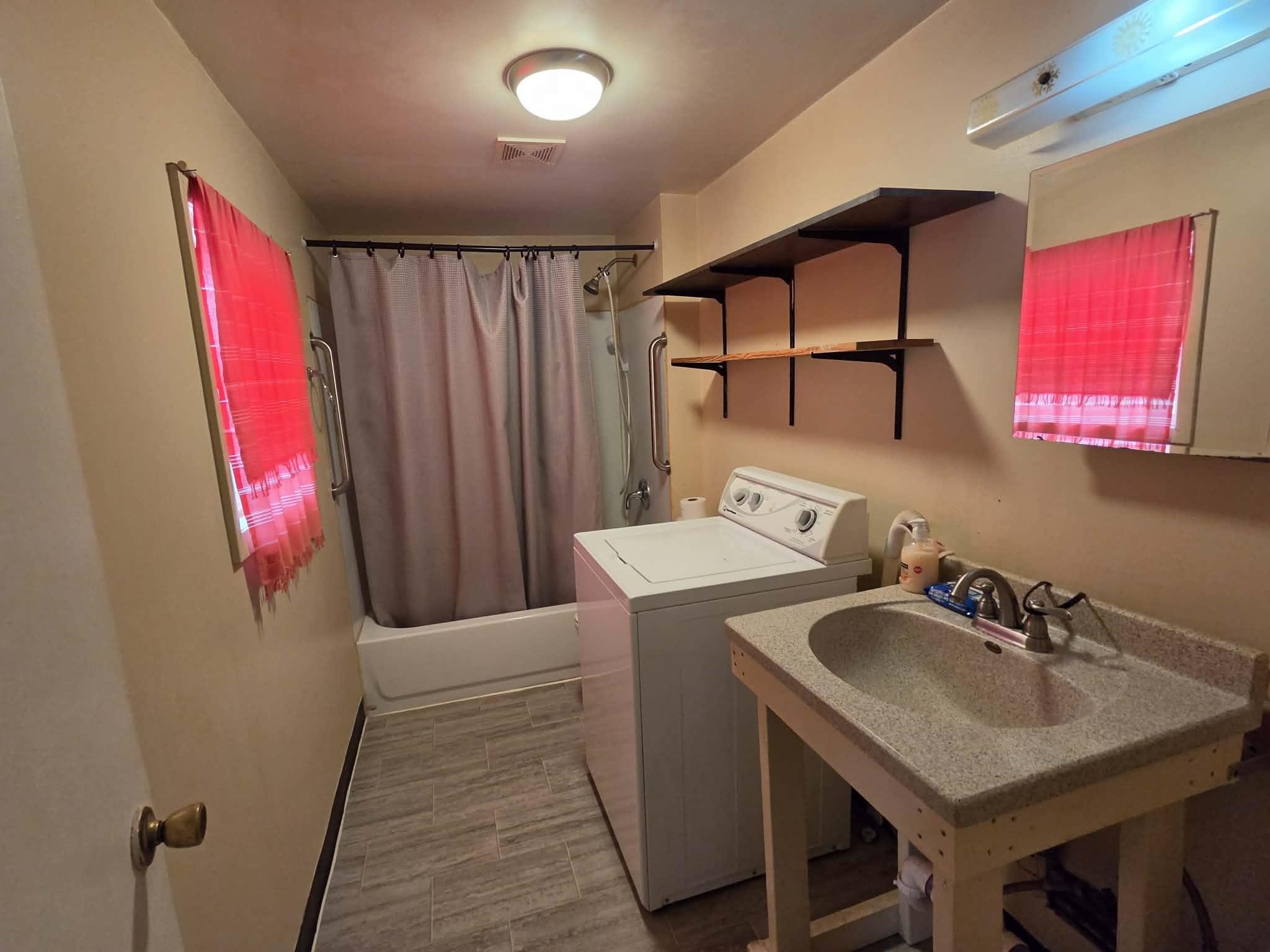 1544 W PEARL STREET, Stevens Point, Wisconsin 54481, 2 Bedrooms Bedrooms, ,1 BathroomBathrooms,Residential,For Sale,1544 W PEARL STREET,22601394